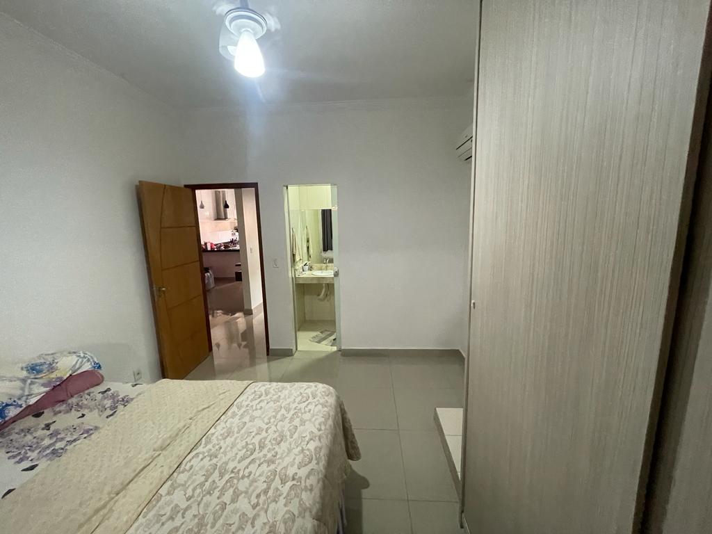 Casa à venda no Jardim Fonte Nova, oportunidade de adquirir seu imóvel do sonhos.