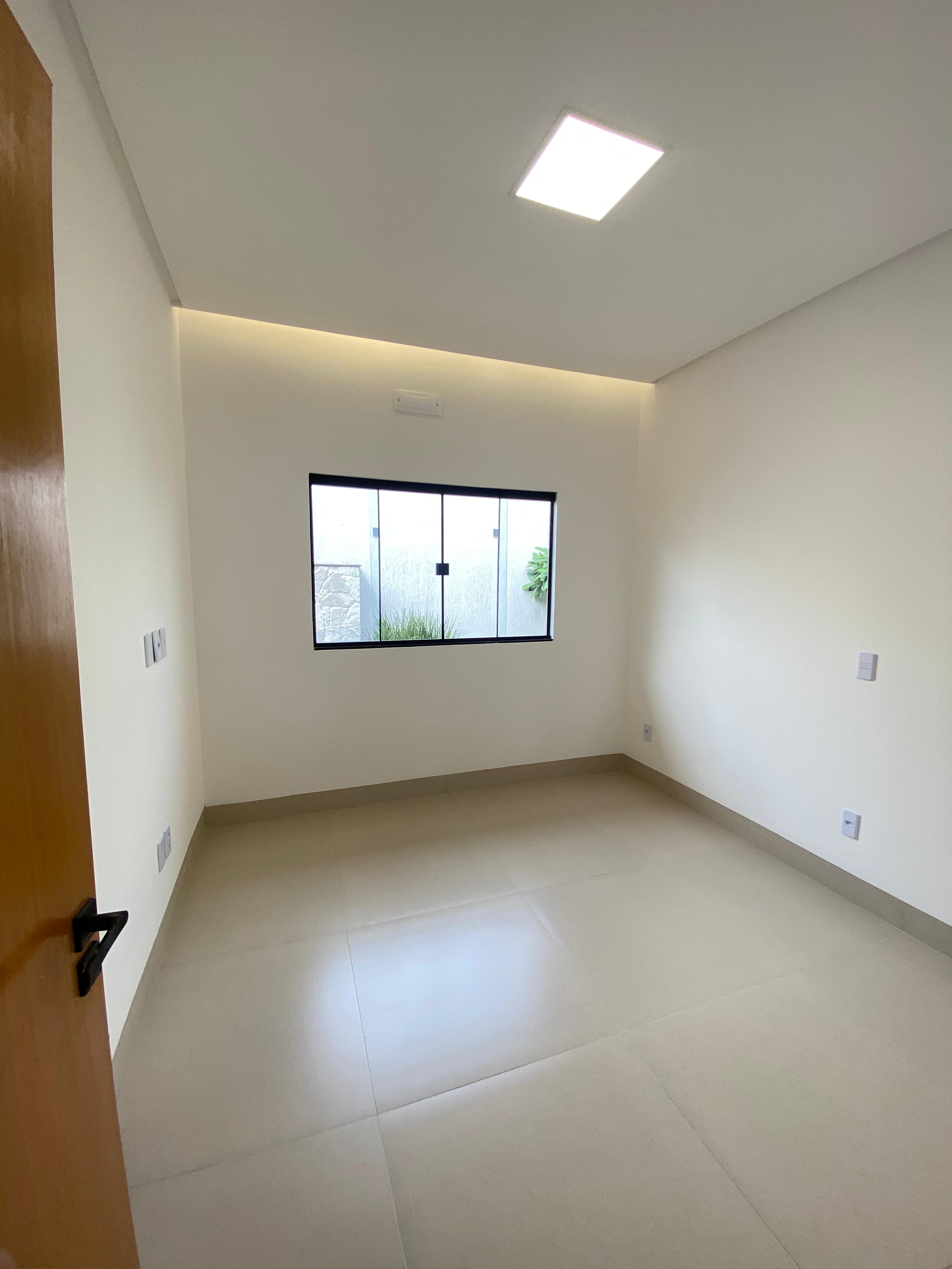 Residência de Luxo - 3 Suítes, Piscina e Área Gourmet.