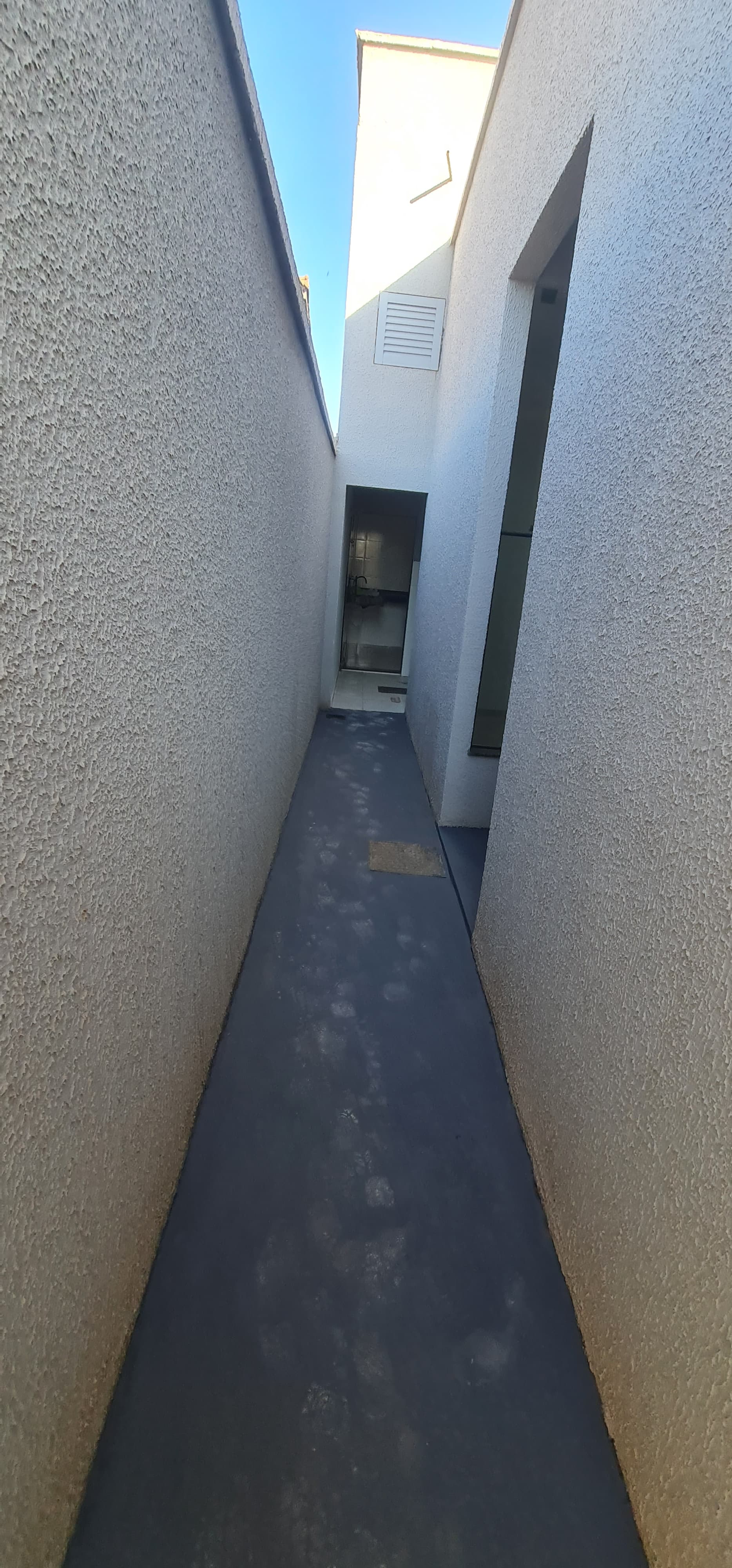 Imóvel Novo à Venda: Elegância e Conforto em um Só Lugar!