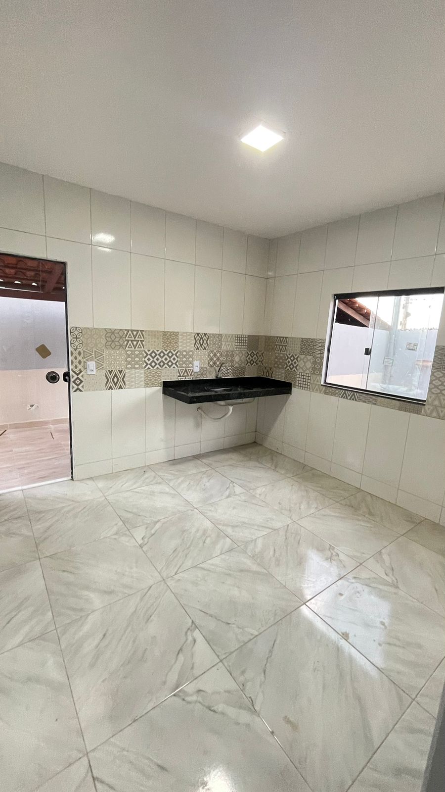 Imóvel Novo com 2 Quartos à Venda – Perfeito para sua Família!