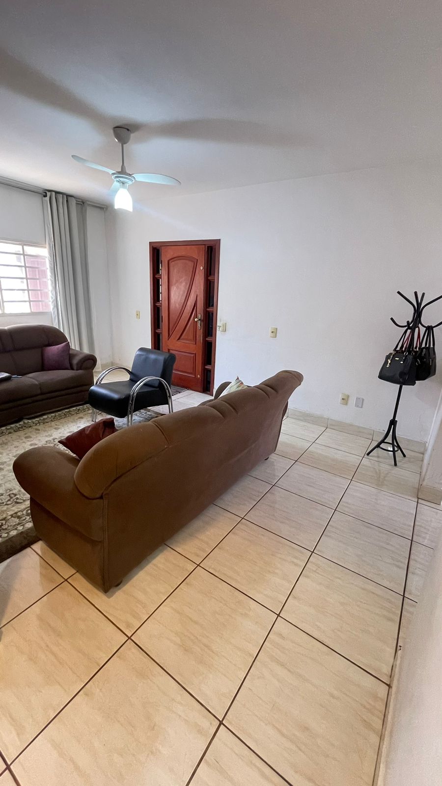 CASA COM LOTE GRANDE. ST. MORADA DO SOL. ACEITA FINANCIAMENTO.