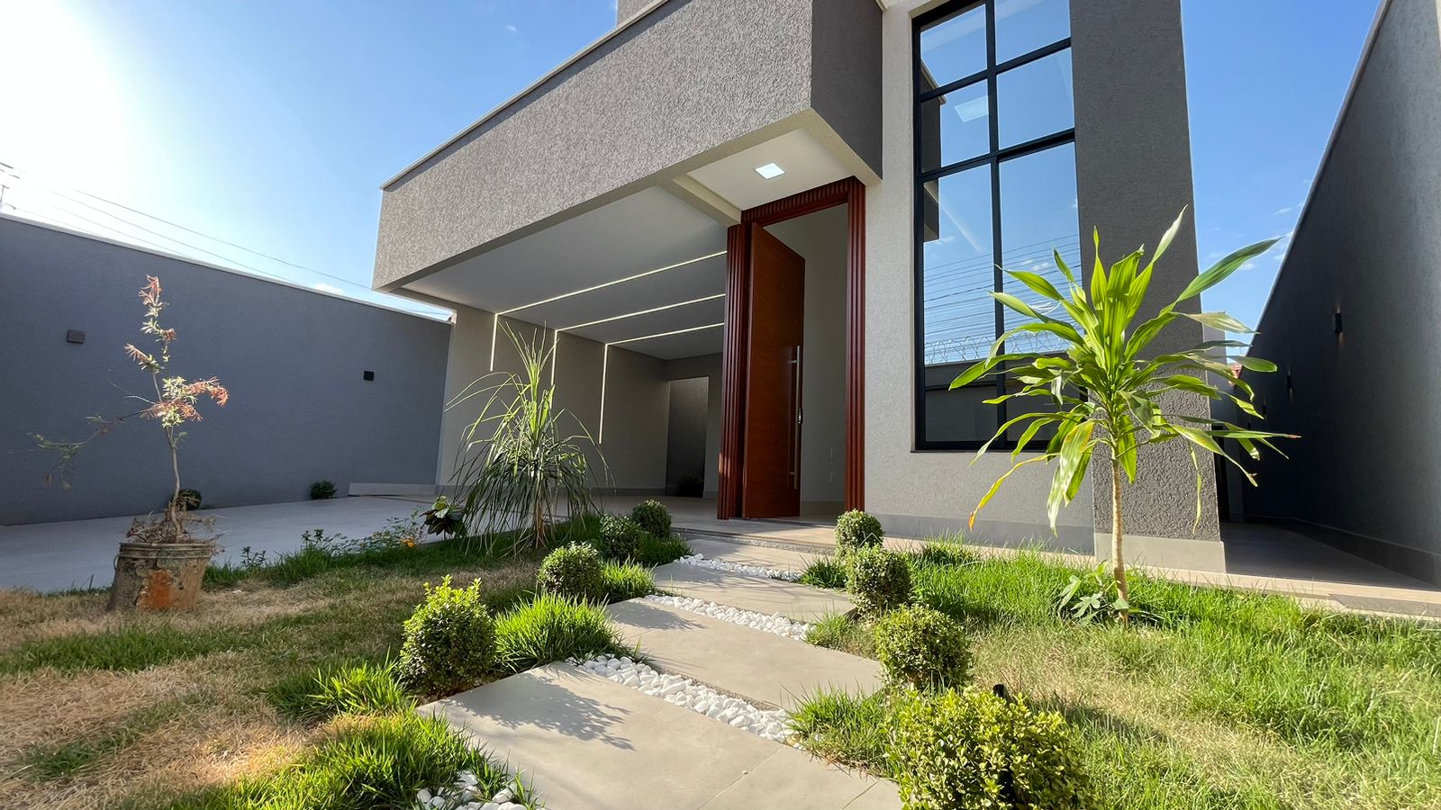Excelente Oportunidade de Casa Térrea com Piscina Aquecida e Varanda Gourmet!