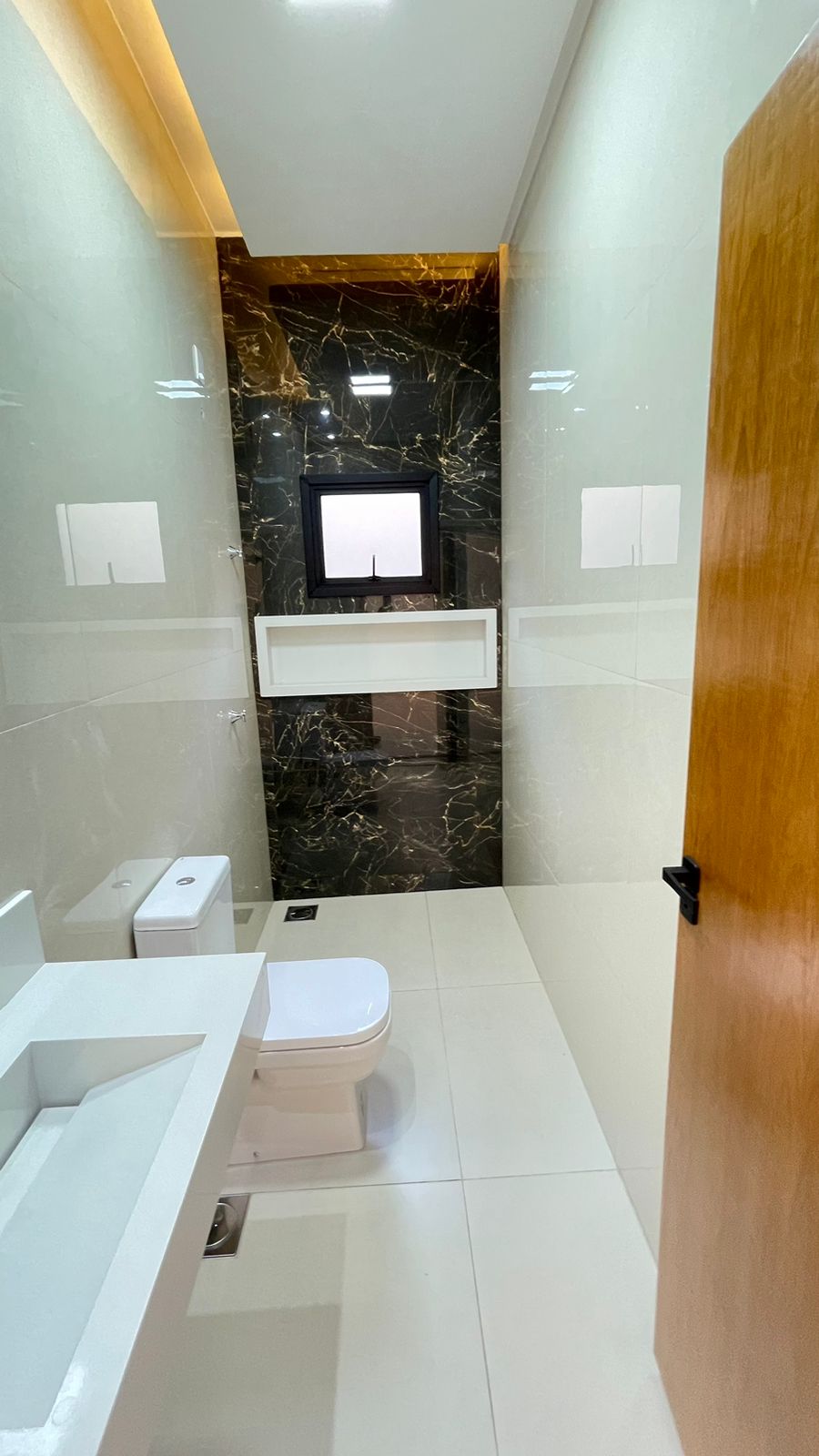 Excelente Oportunidade de Casa Térrea com Piscina Aquecida e Varanda Gourmet!