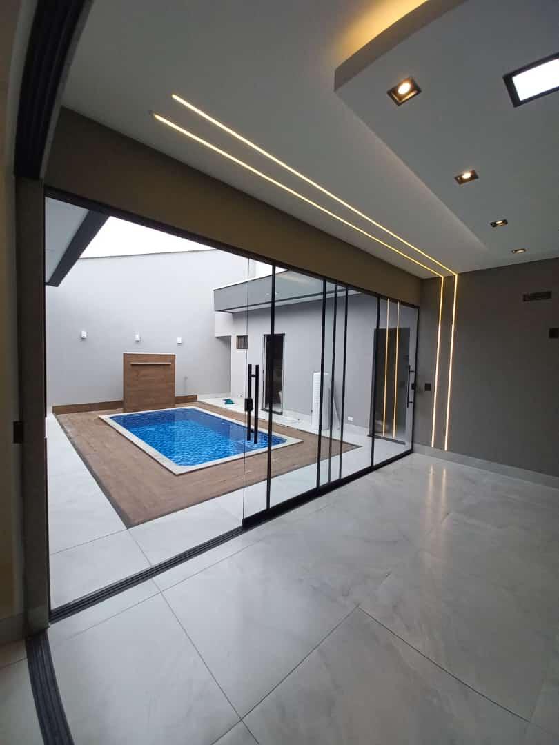 Oportunidade Imperdível: Luxuosa Casa com 3 Suítes e Área de Lazer Próxima ao Passeio das Águas!