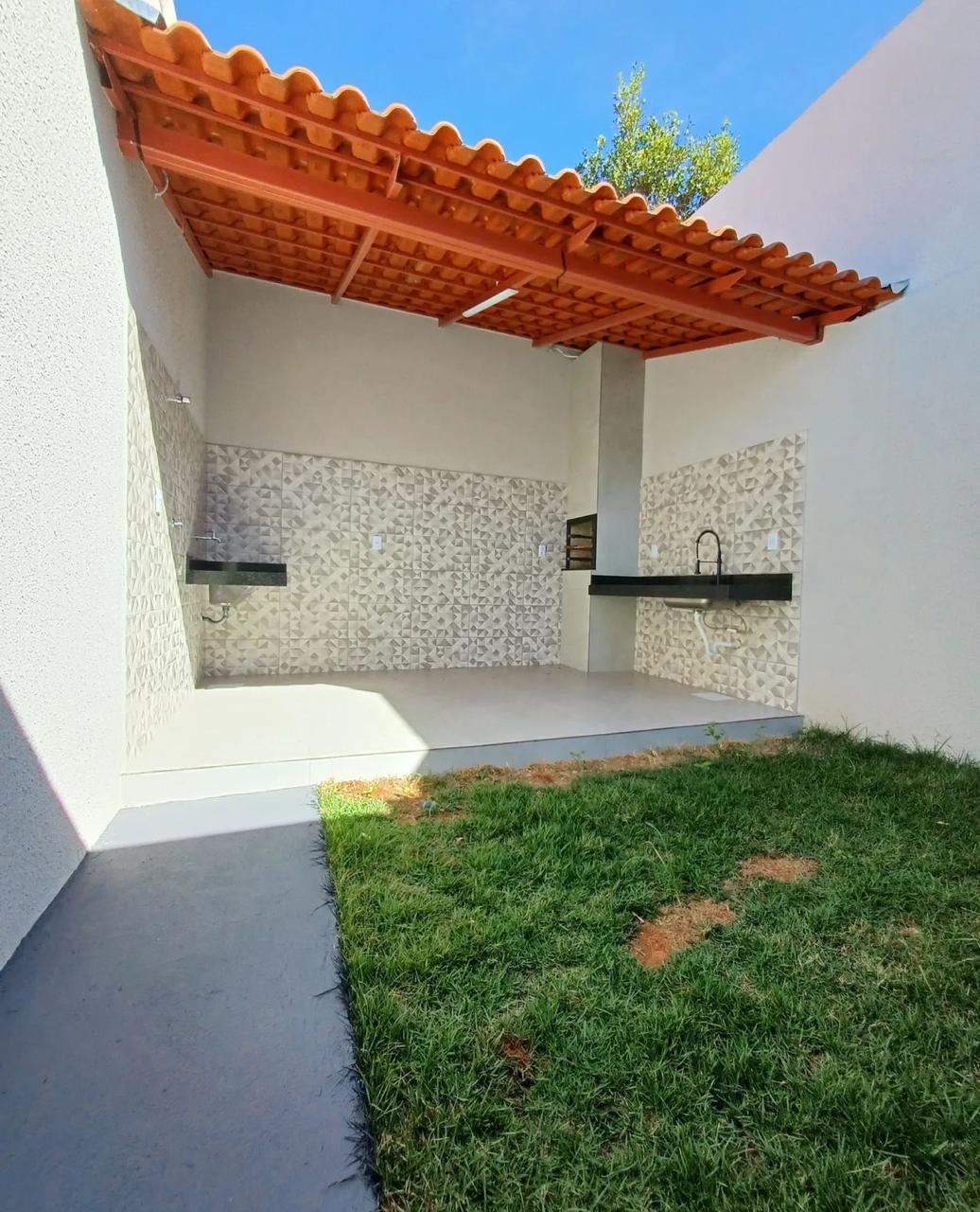 Casa dos Seus Sonhos: 3 Quartos, Pé Direito Duplo e Área Gourmet!