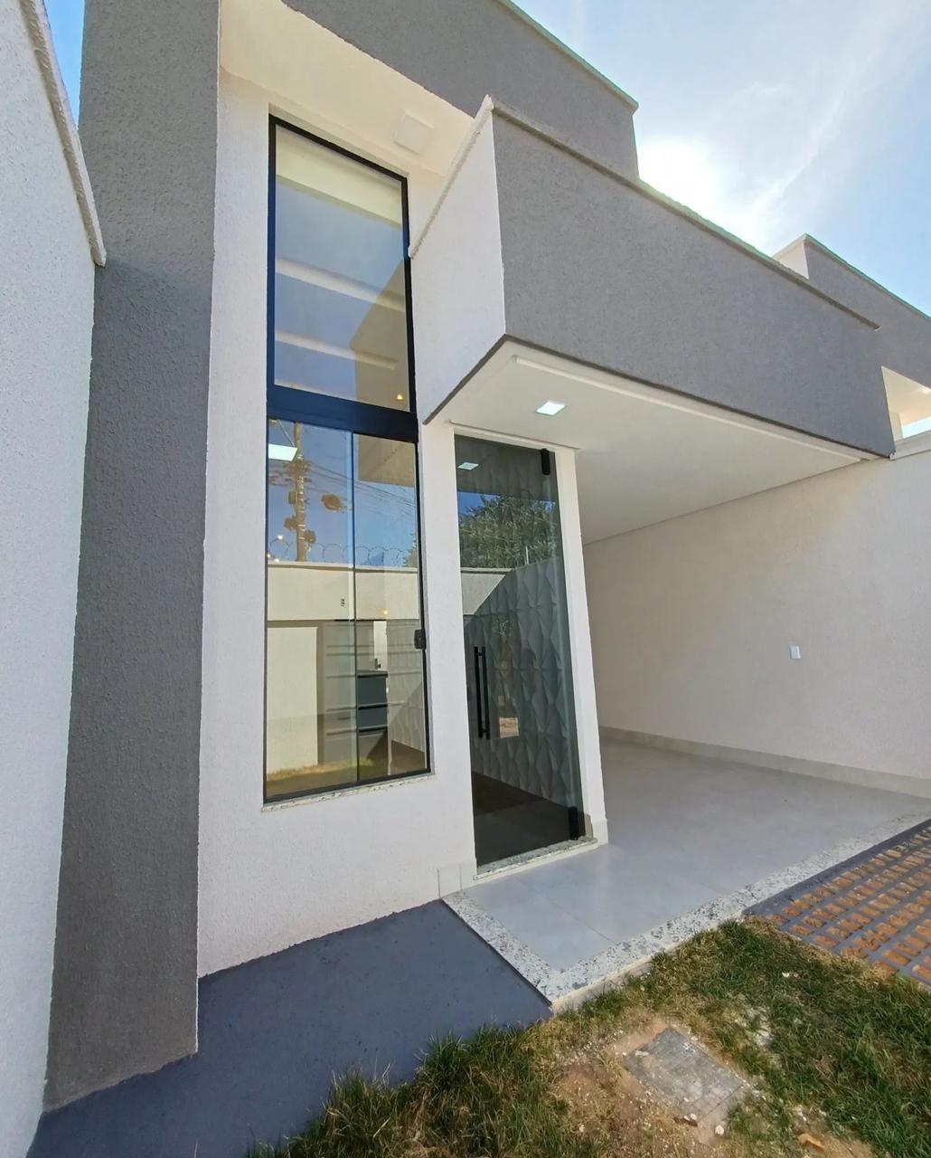 Casa dos Seus Sonhos: 3 Quartos, Pé Direito Duplo e Área Gourmet!