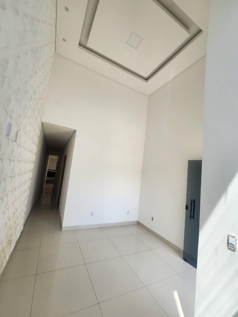 Casa Elegante de 3 Quartos com Suíte, Pé Direito Alto e Acabamento Sofisticado – Oportunidade no Setor Alice Barbosa!