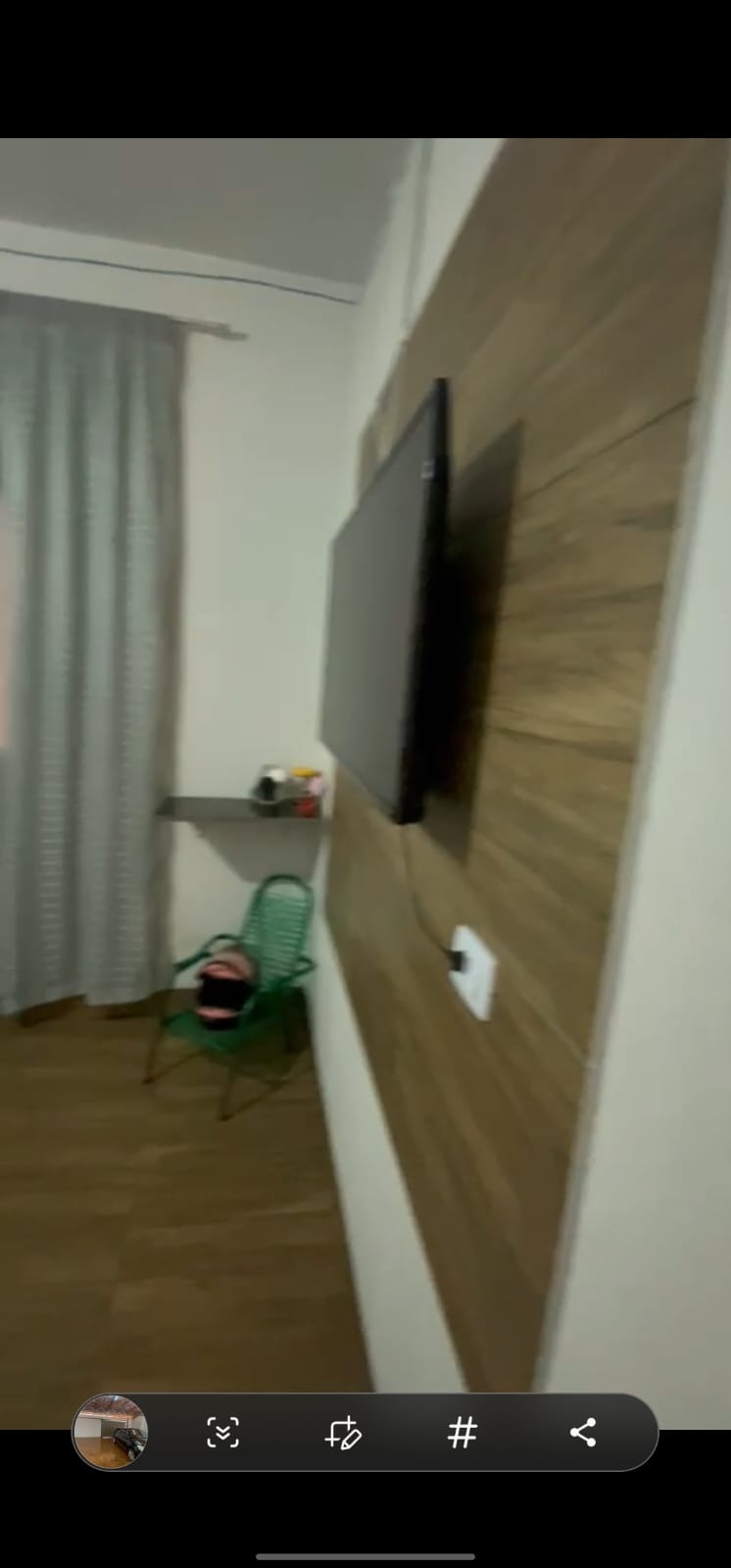 Ótima Oportunidade! Casa com 2 Quartos + Barracão Novo nos Fundos!