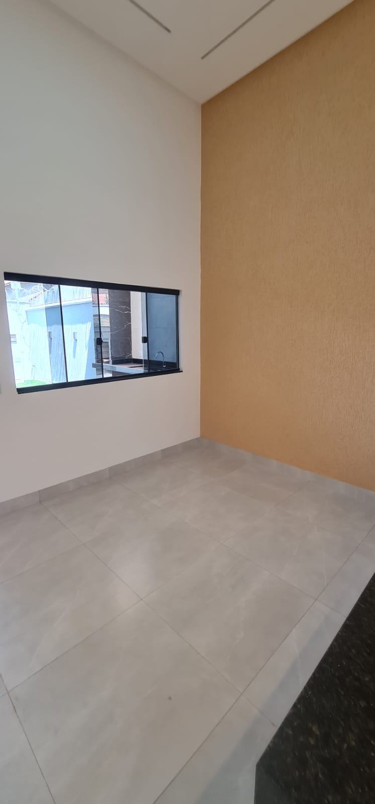 Casa Moderna e Completa com 3 Quartos, Suíte e Área Gourmet por R$390.000 – Conforto e Estilo em Cada Detalhe!