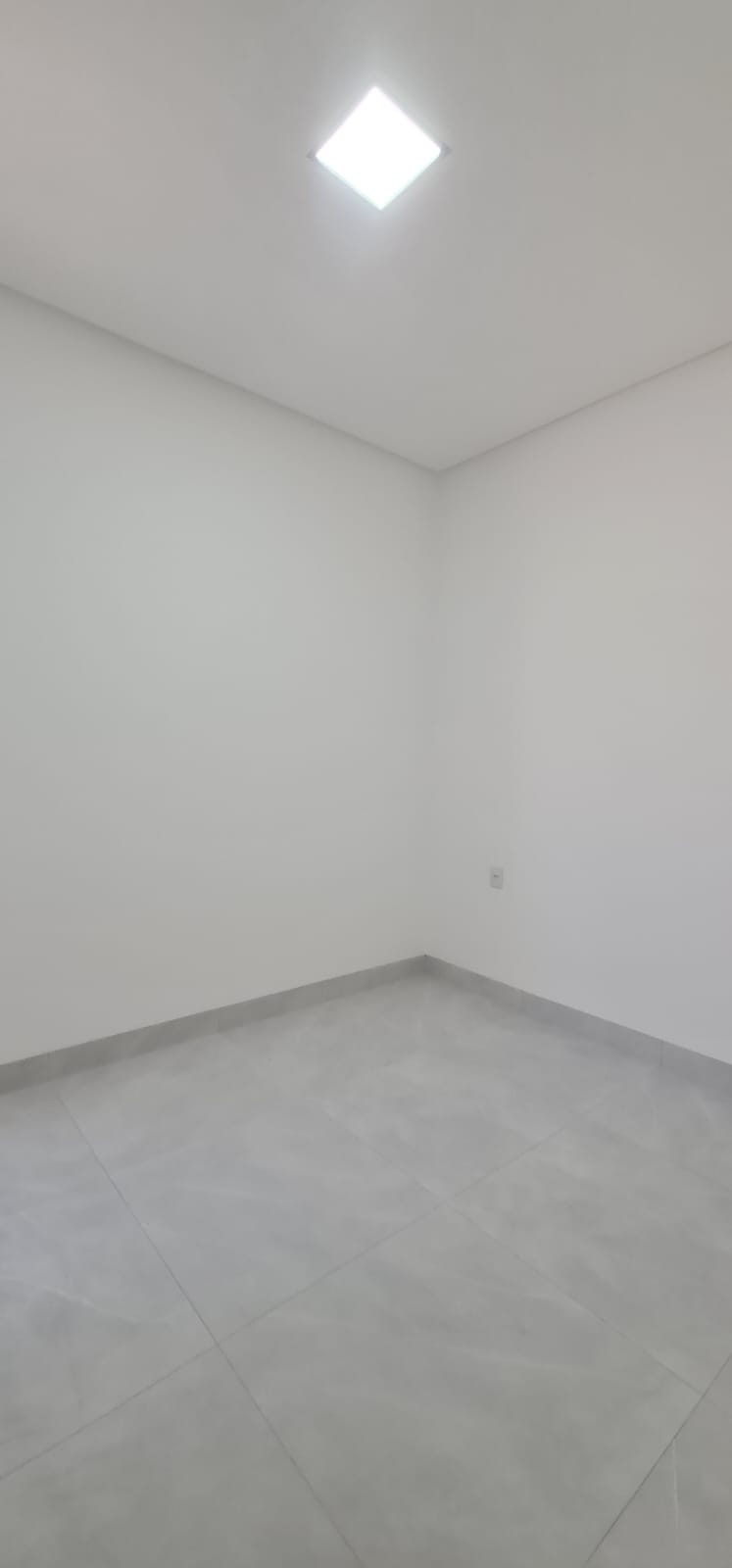 Casa Moderna e Completa com 3 Quartos, Suíte e Área Gourmet por R$390.000 – Conforto e Estilo em Cada Detalhe!