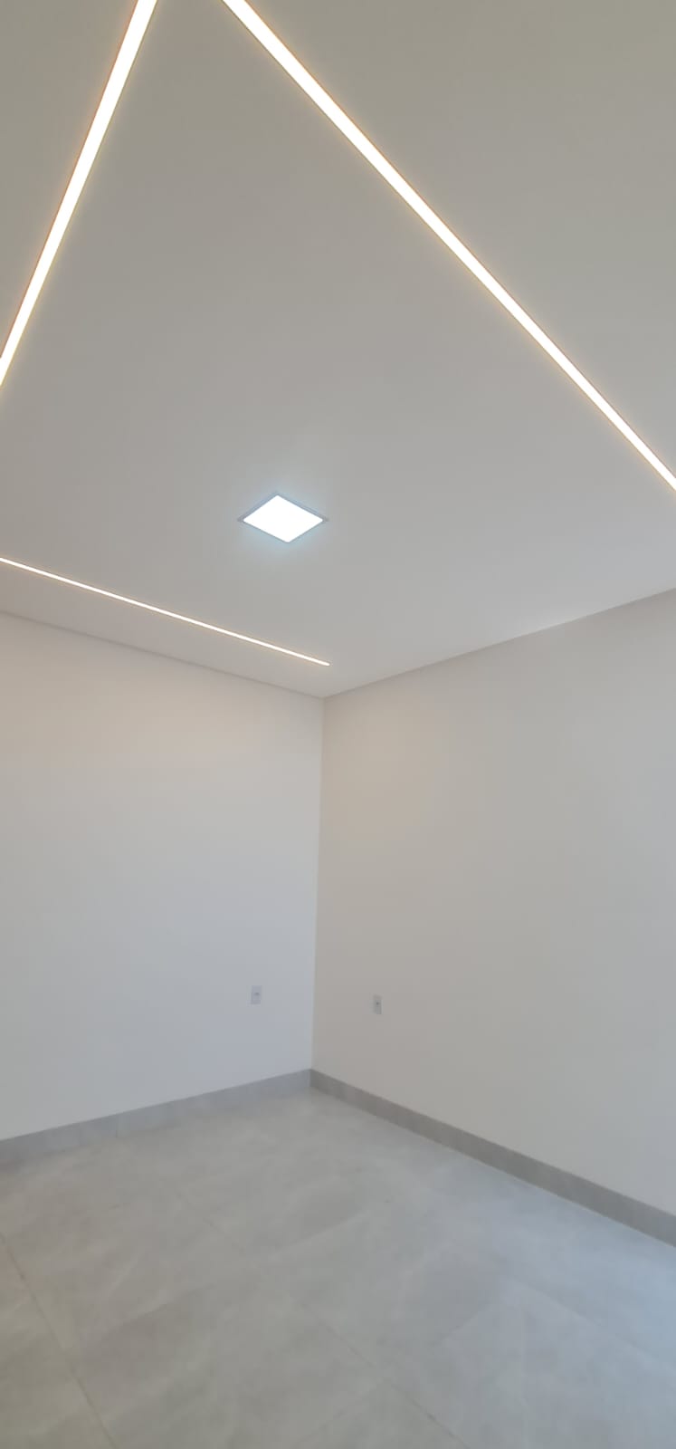 Casa Moderna e Completa com 3 Quartos, Suíte e Área Gourmet por R$390.000 – Conforto e Estilo em Cada Detalhe!