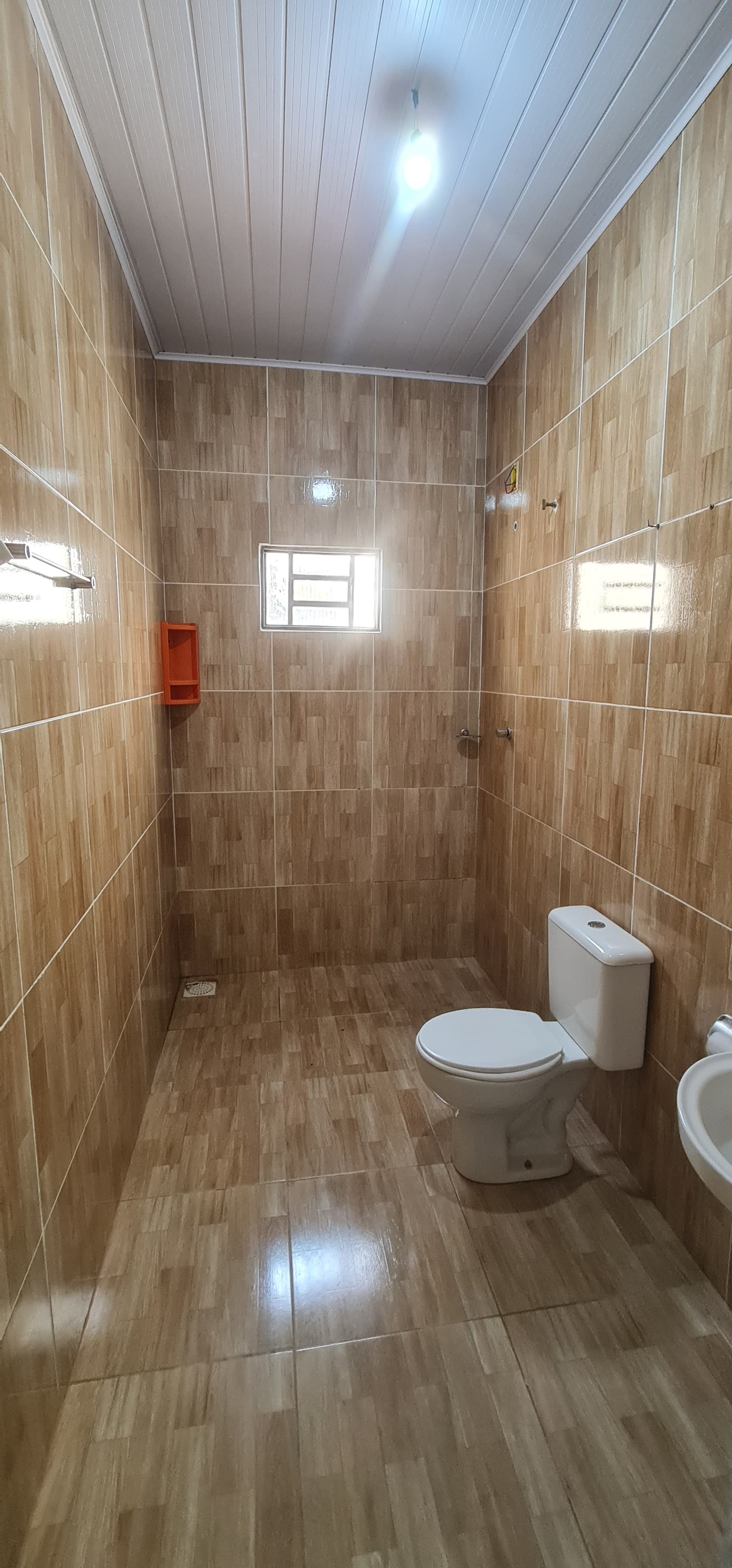 Casa na laje. Na melhor localização do setor Morada do Sol