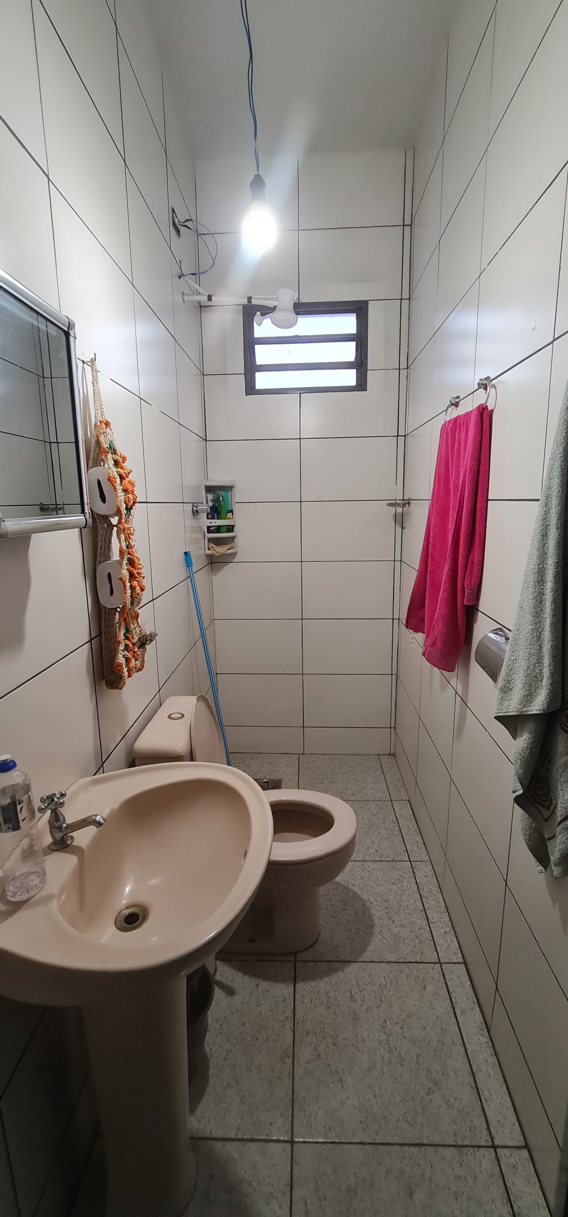 Casa na laje. Na melhor localização do setor Morada do Sol