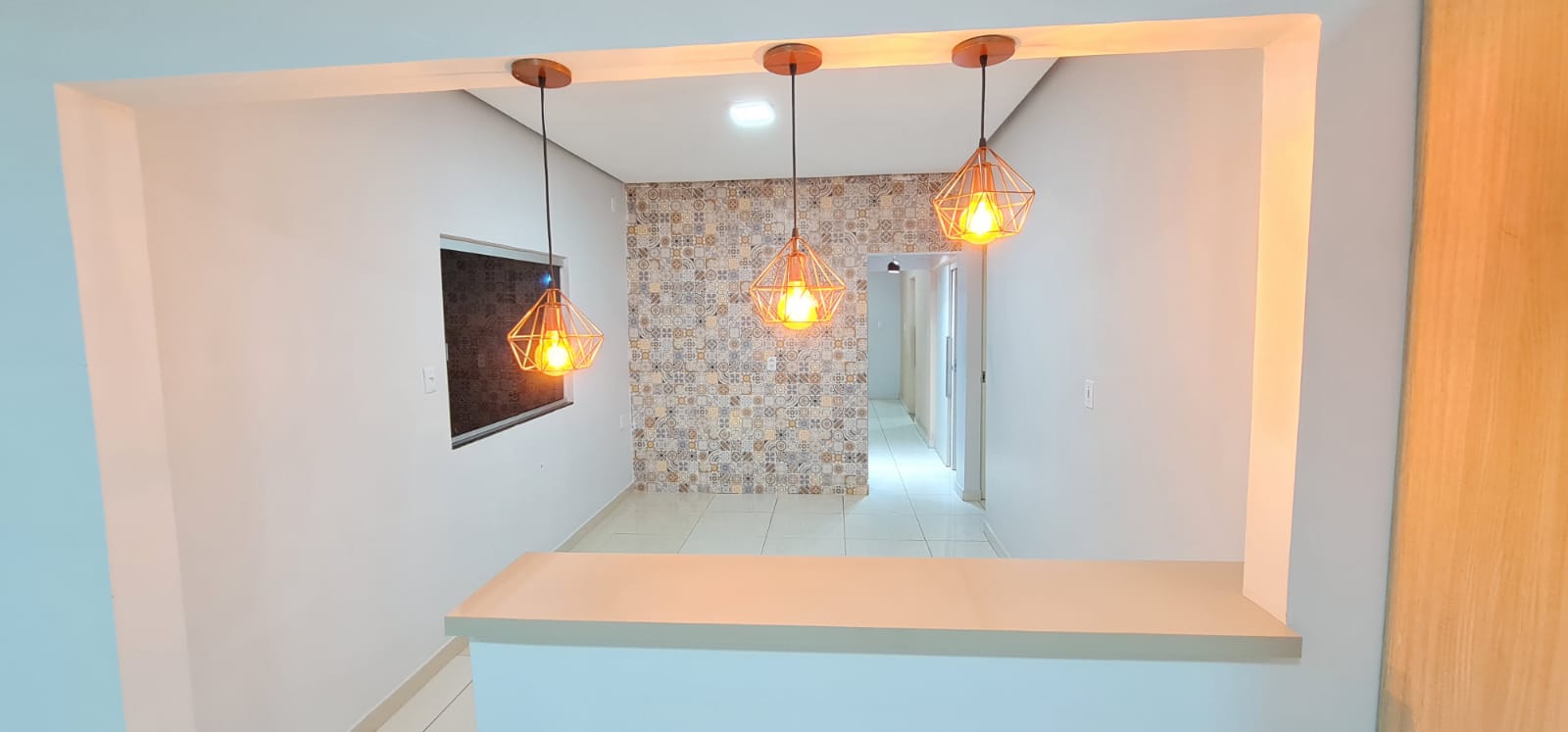 PORCELANATO, PISCINA, ARMÁRIOS E MUITO MAIS.