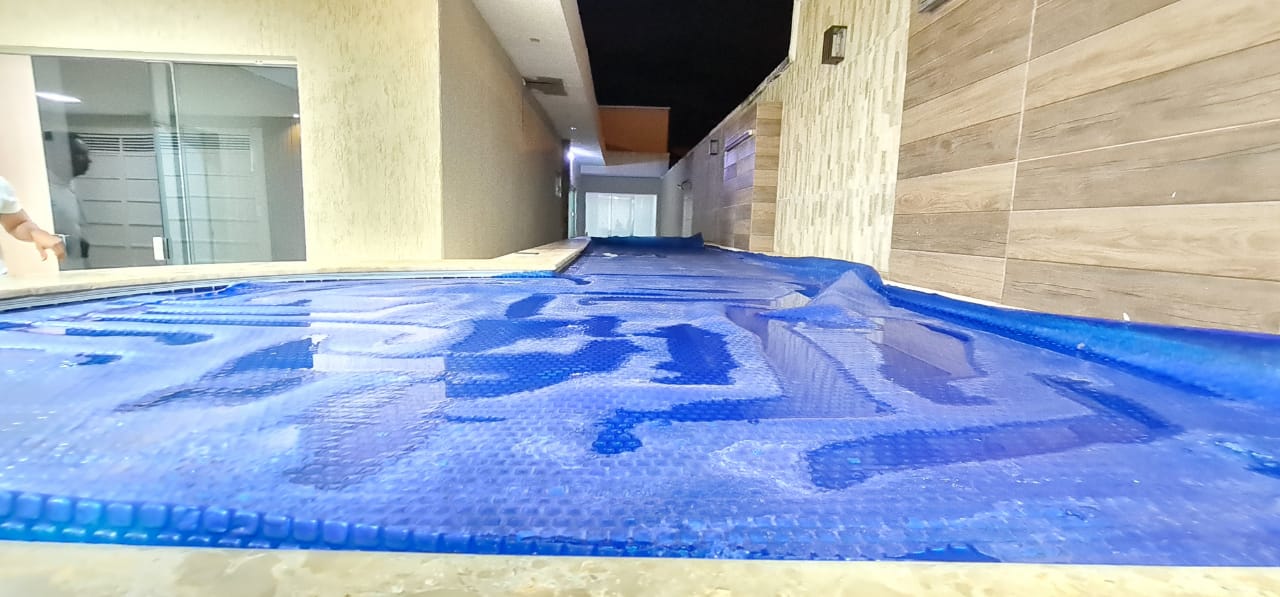 VOCÊ MERECE PISCINA E MUITO LAZER