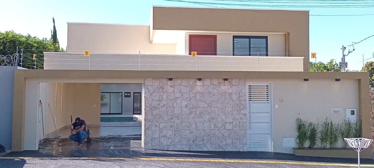 LUXO, PISCINA, CONFORTO E MUITO MAIS, REALIZE JÁ O SEU SONHO!