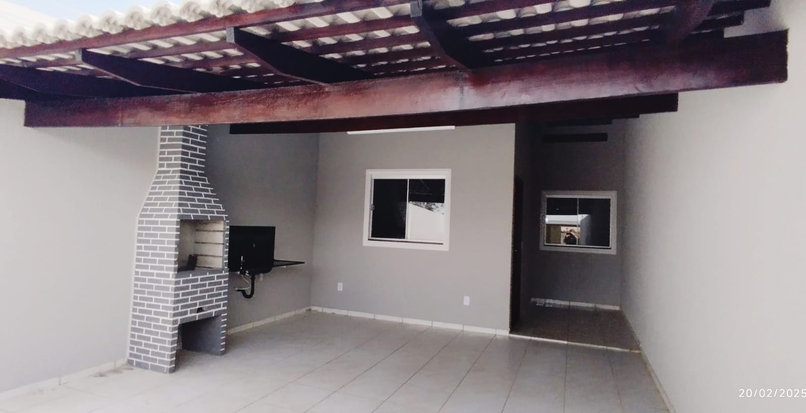 Linda casa, com piscina e área gourmet!