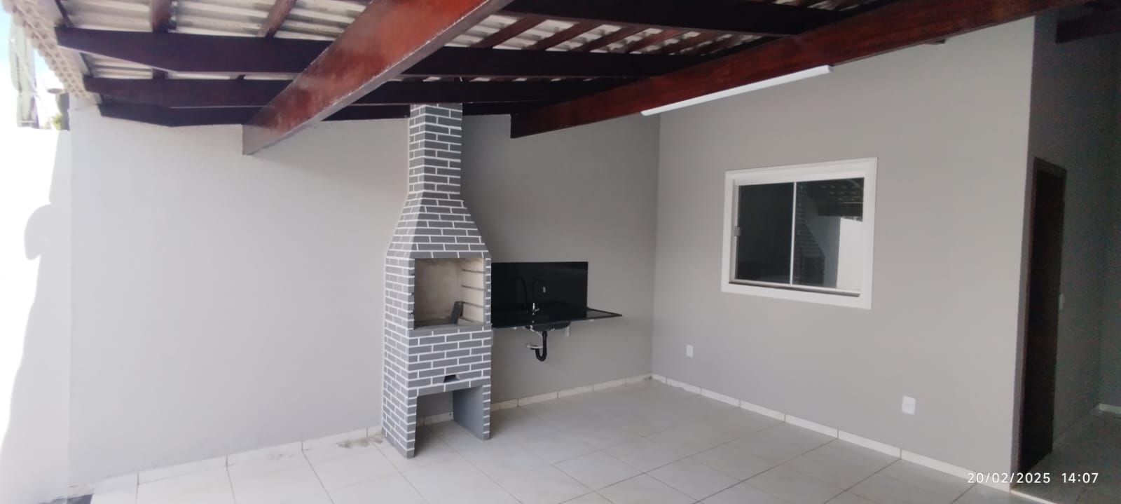 Linda casa, com piscina e área gourmet!