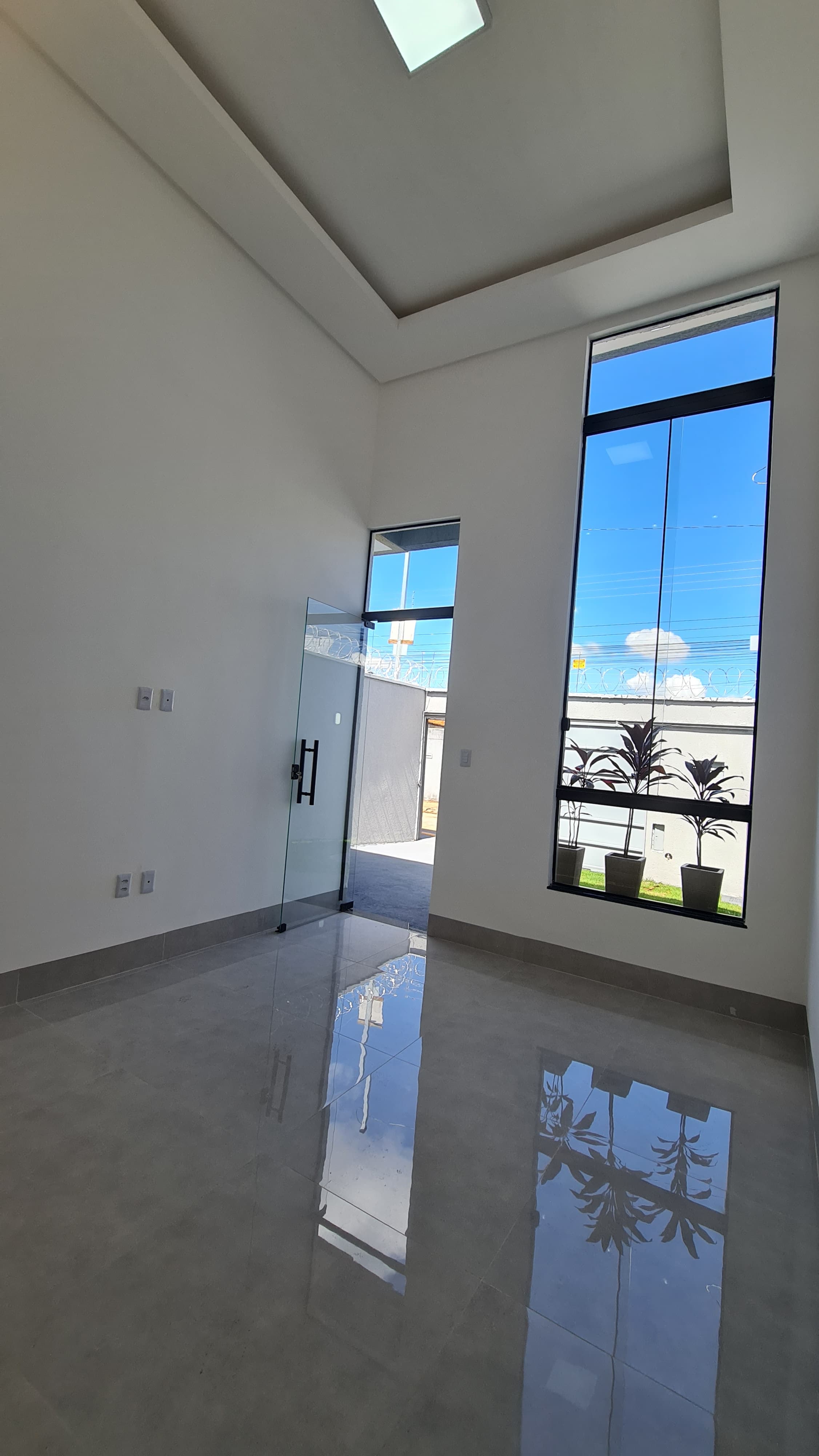 Excelente casa com um layout funcional e moderno!