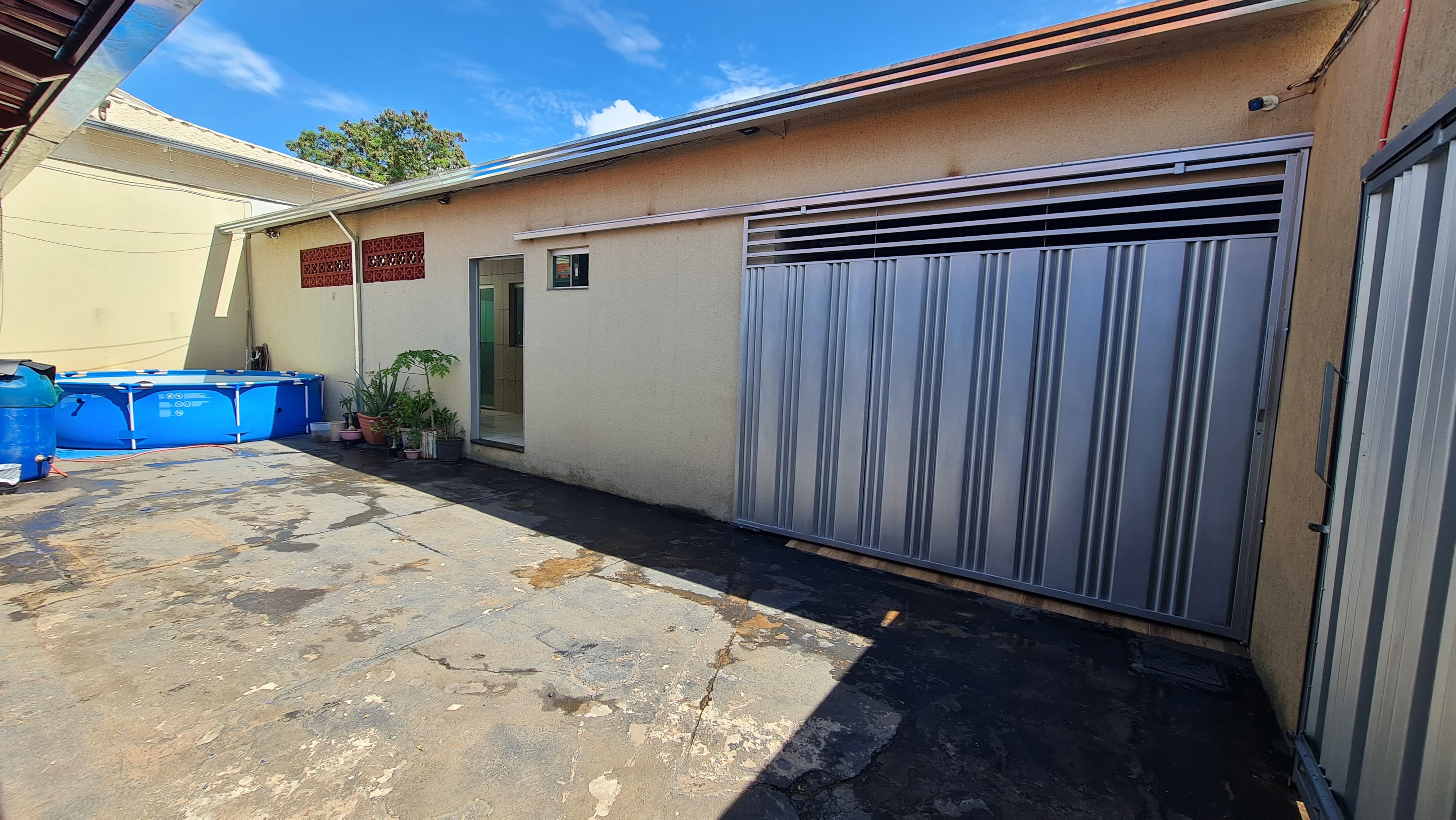 Excelente oportunidade de moradia! Este imóvel oferece uma configuração confortável e funcional, ideal para famílias que buscam espaço e praticidade.
