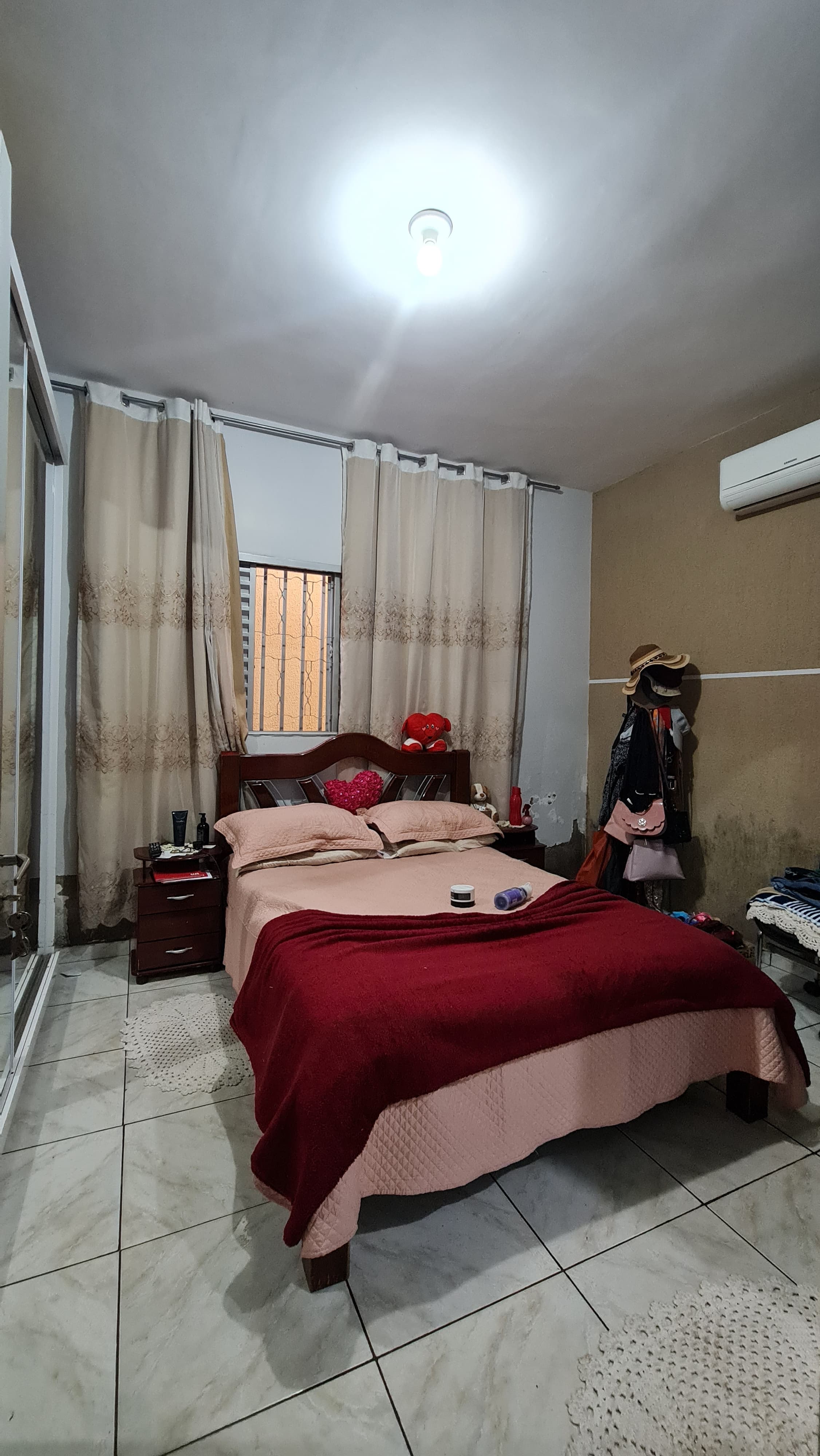 Excelente oportunidade de moradia! Este imóvel oferece uma configuração confortável e funcional, ideal para famílias que buscam espaço e praticidade.