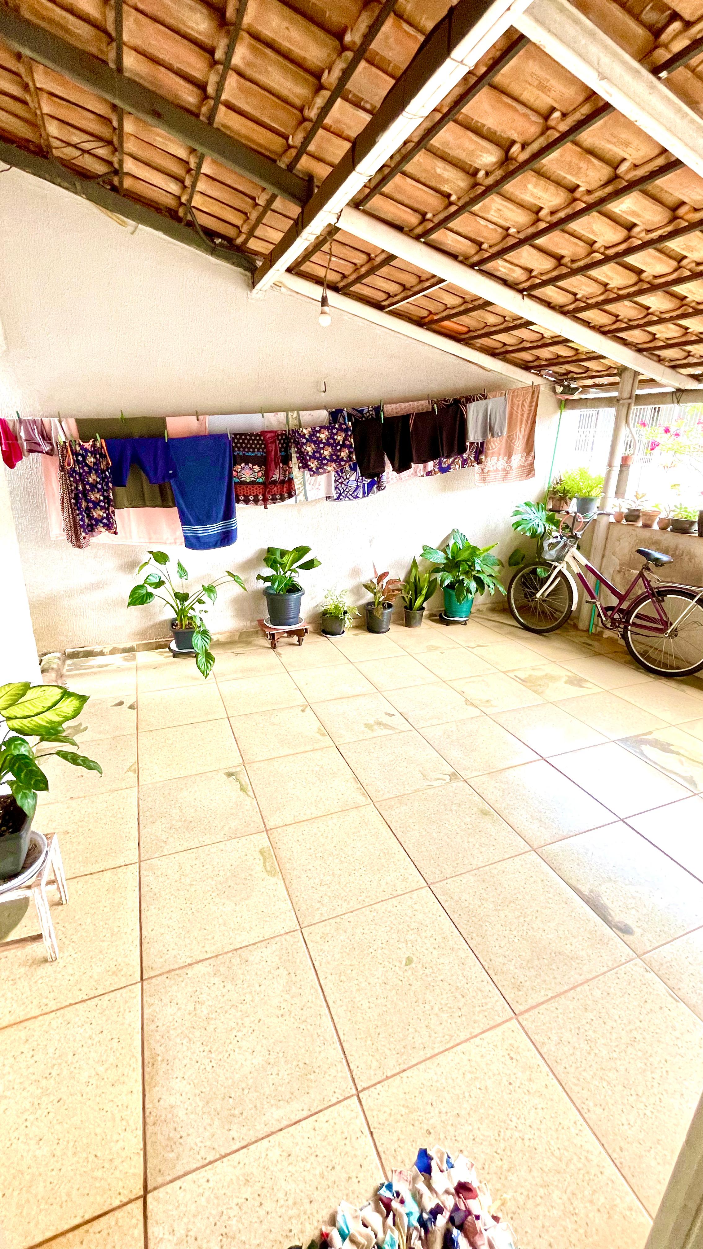 Casa em condomínio fechado na região noroeste de Goiânia!