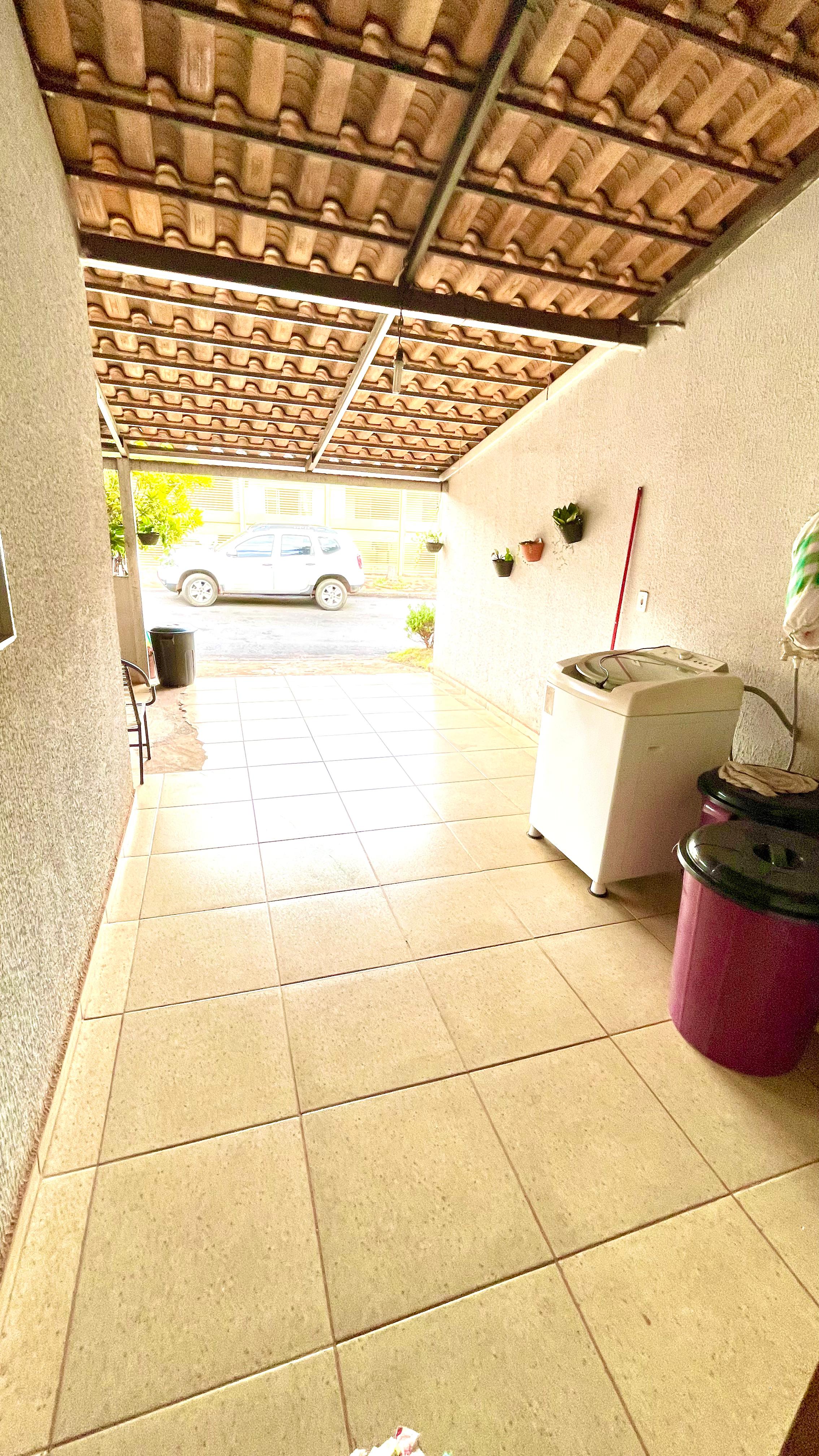 Casa em condomínio fechado na região noroeste de Goiânia!