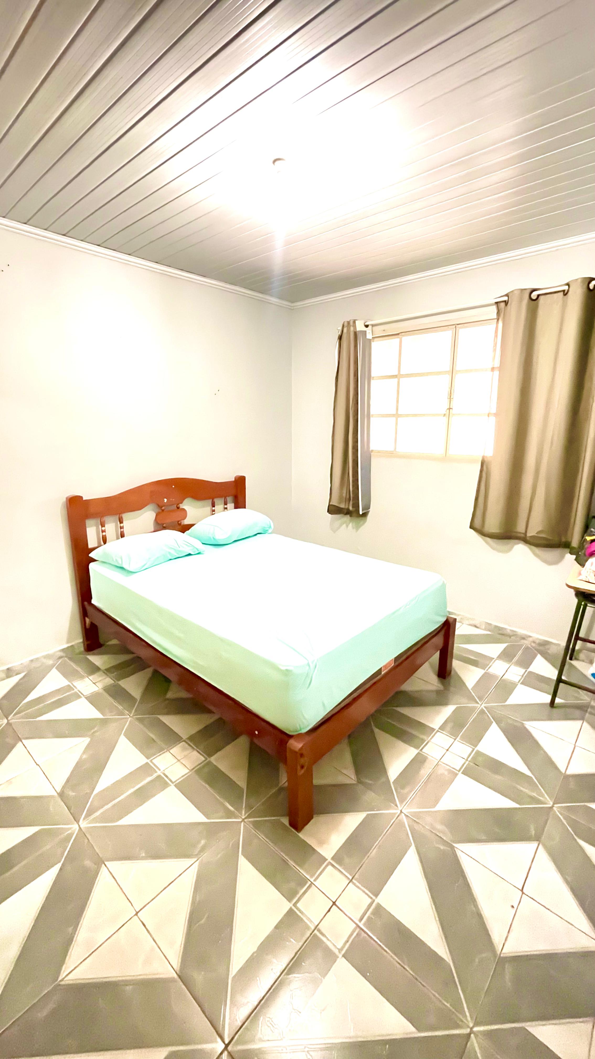 Casa em condomínio fechado na região noroeste de Goiânia!
