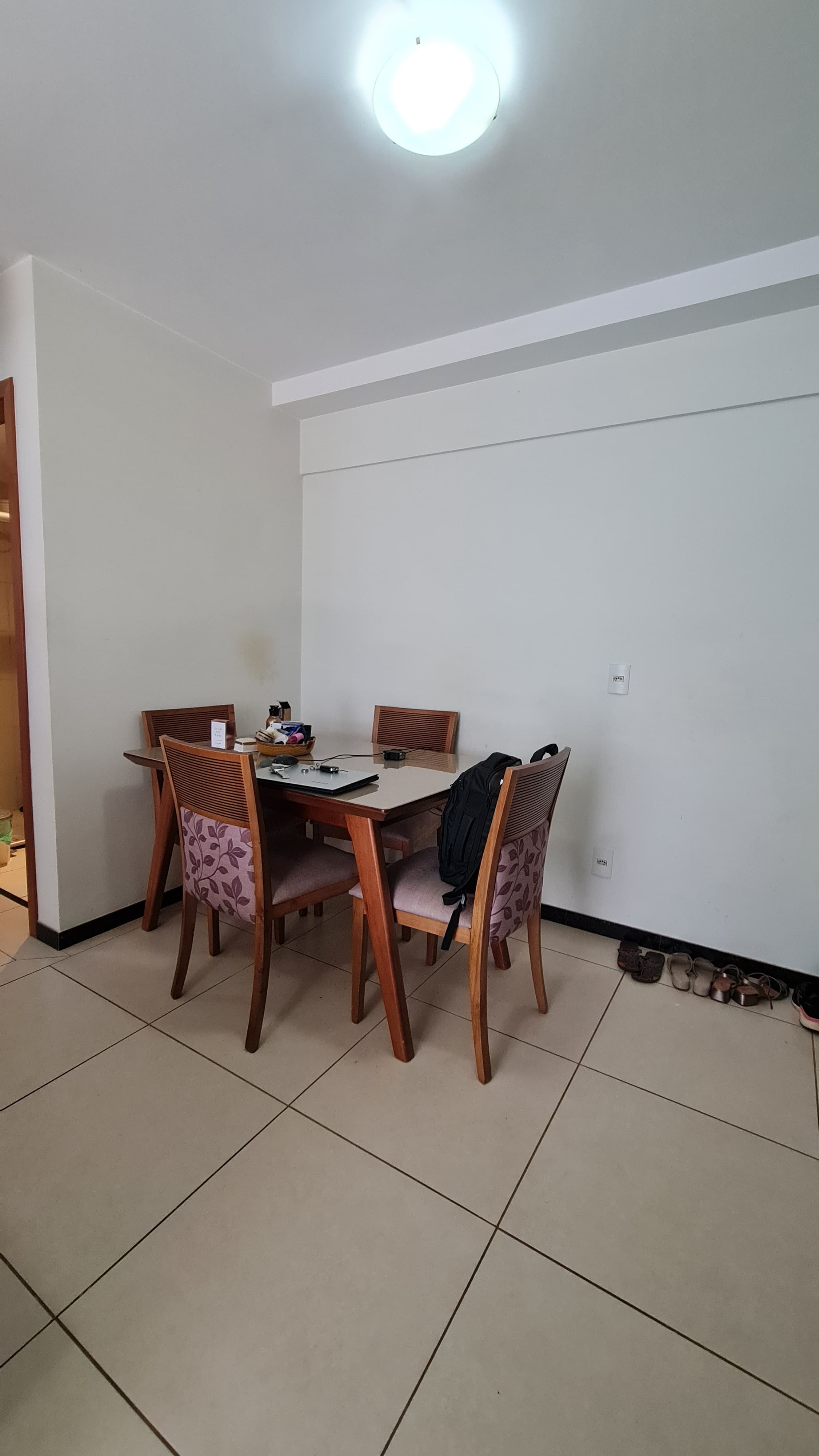 Apartamento 02 quartos, 02 banheiros, próx. ao TRT e WR, St. Bueno - Goiânia - GO - Res. Pontal Premium Bueno.