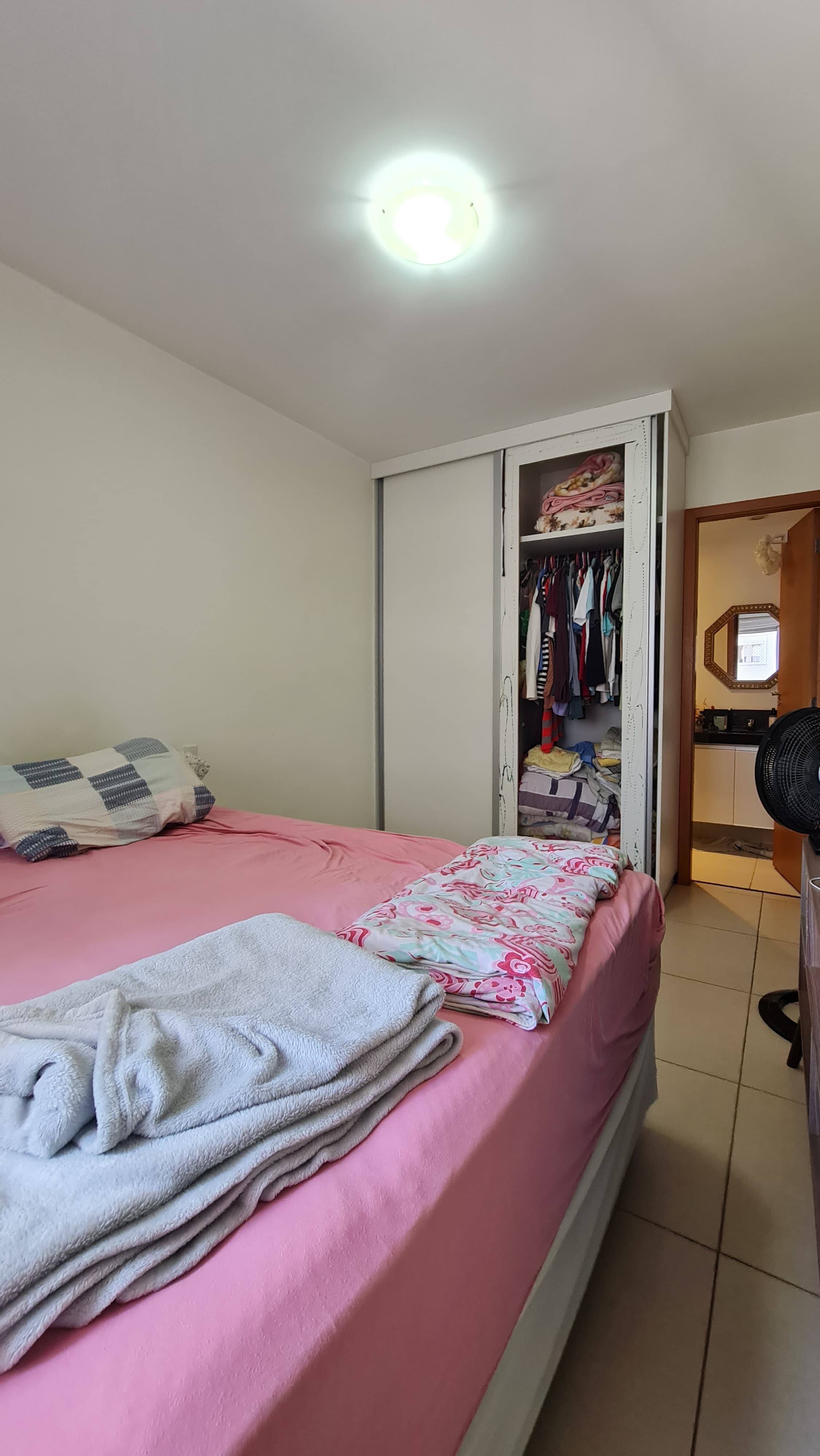 Apartamento 02 quartos, 02 banheiros, próx. ao TRT e WR, St. Bueno - Goiânia - GO - Res. Pontal Premium Bueno.