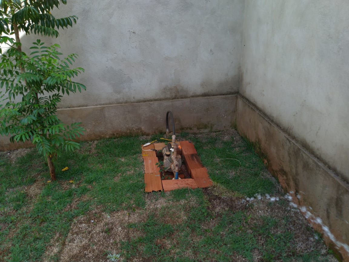 Uma casa super aconchegante com terreno de 200 metros quadrados e 120 de construção.