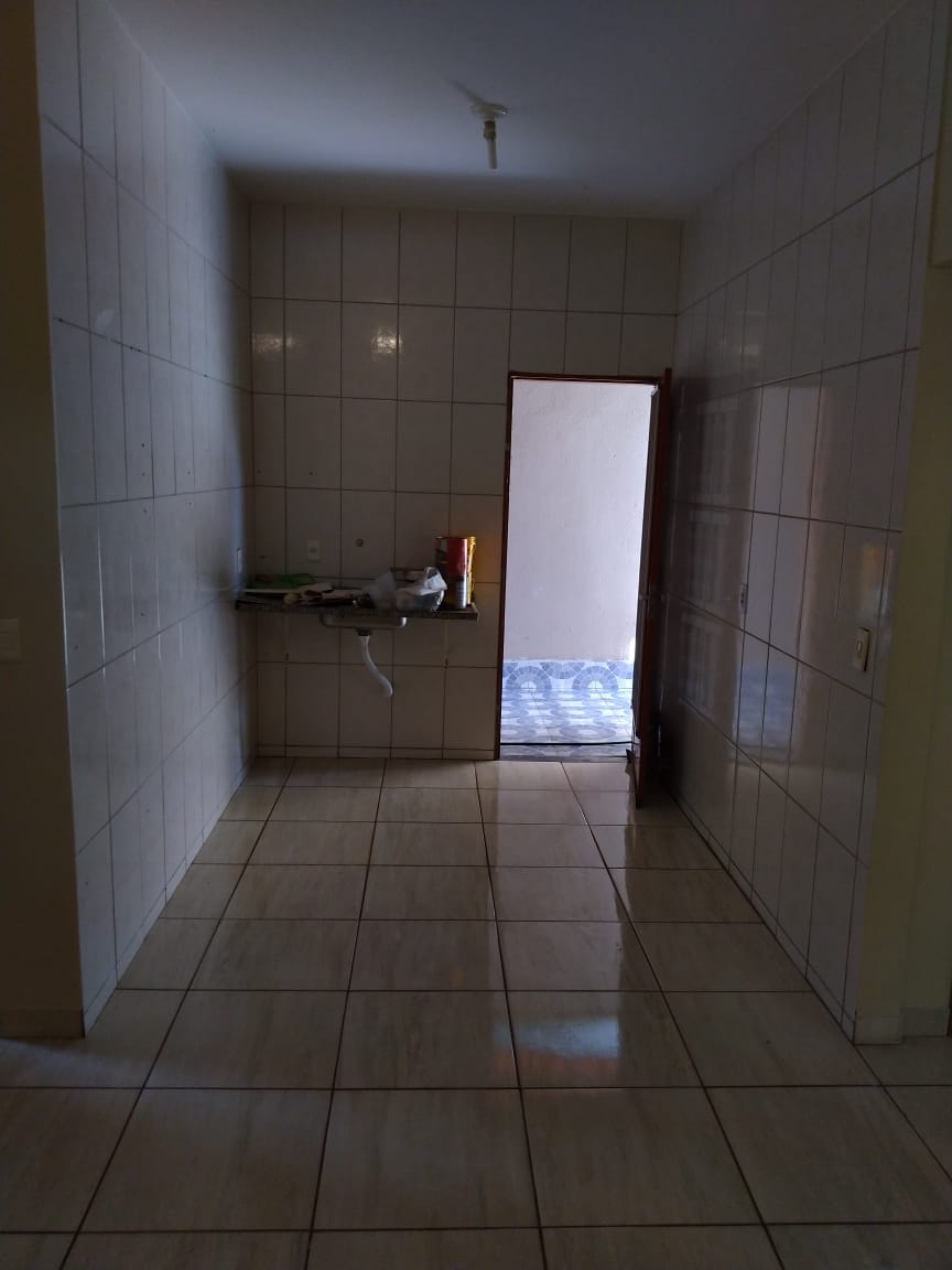 Uma casa super aconchegante com terreno de 200 metros quadrados e 120 de construção.