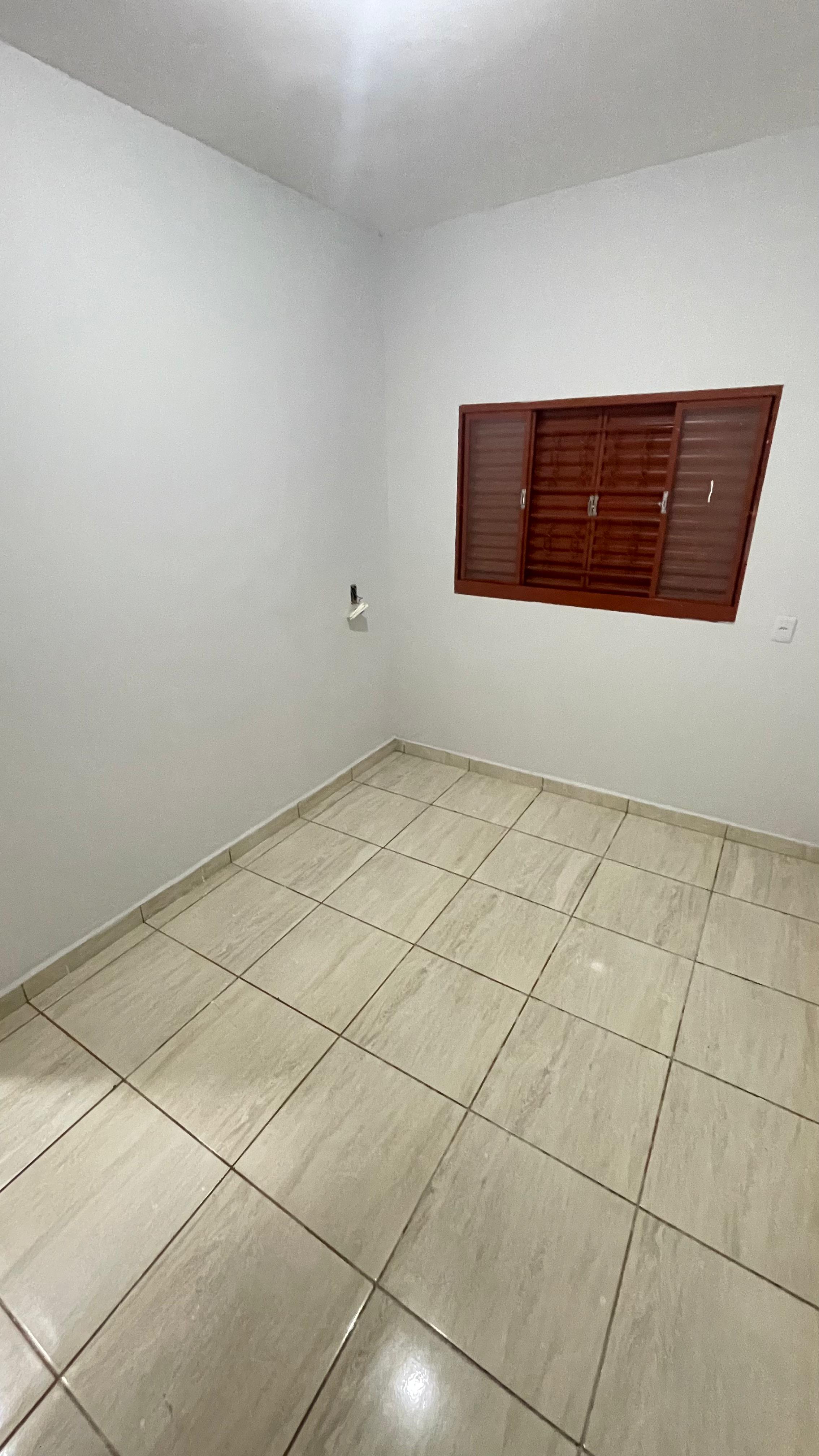 Uma casa super aconchegante com terreno de 200 metros quadrados e 120 de construção.