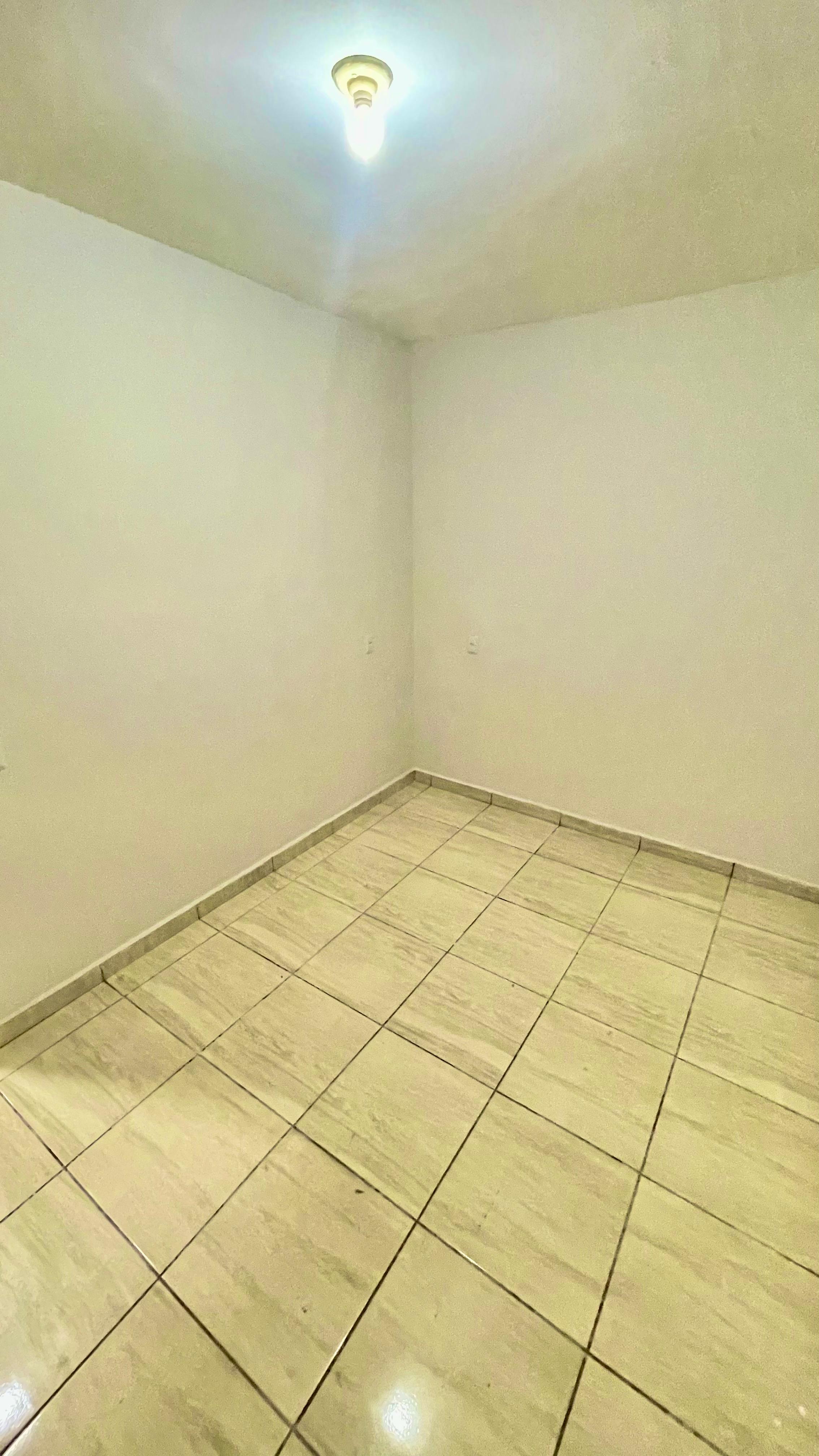 Uma casa super aconchegante com terreno de 200 metros quadrados e 120 de construção.