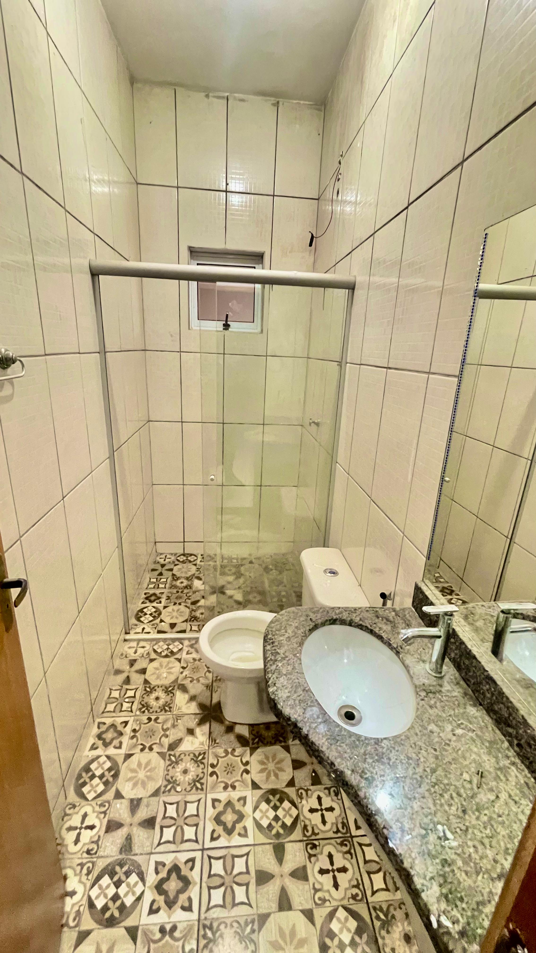 Uma casa super aconchegante com terreno de 200 metros quadrados e 120 de construção.