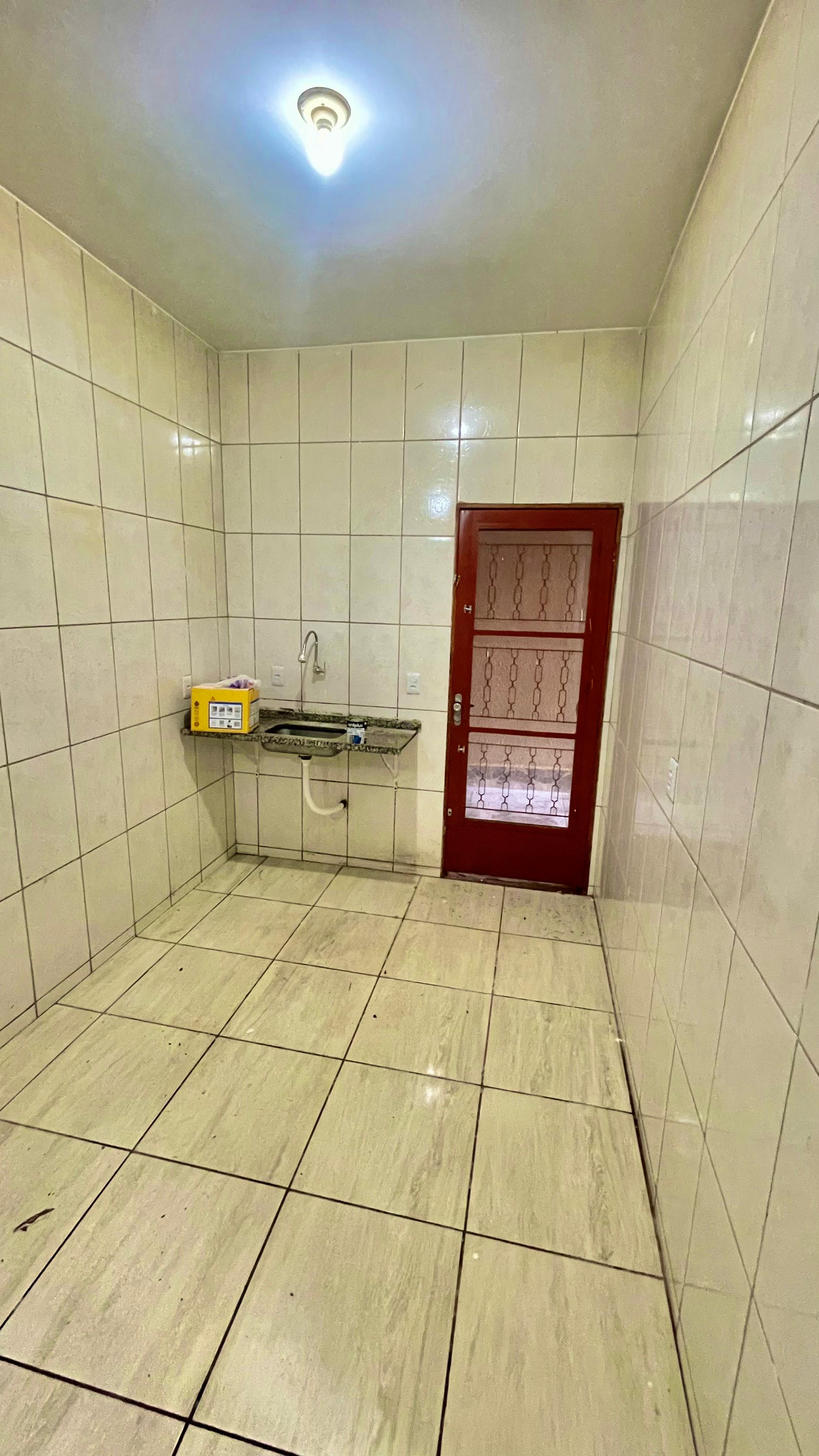Uma casa super aconchegante com terreno de 200 metros quadrados e 120 de construção.