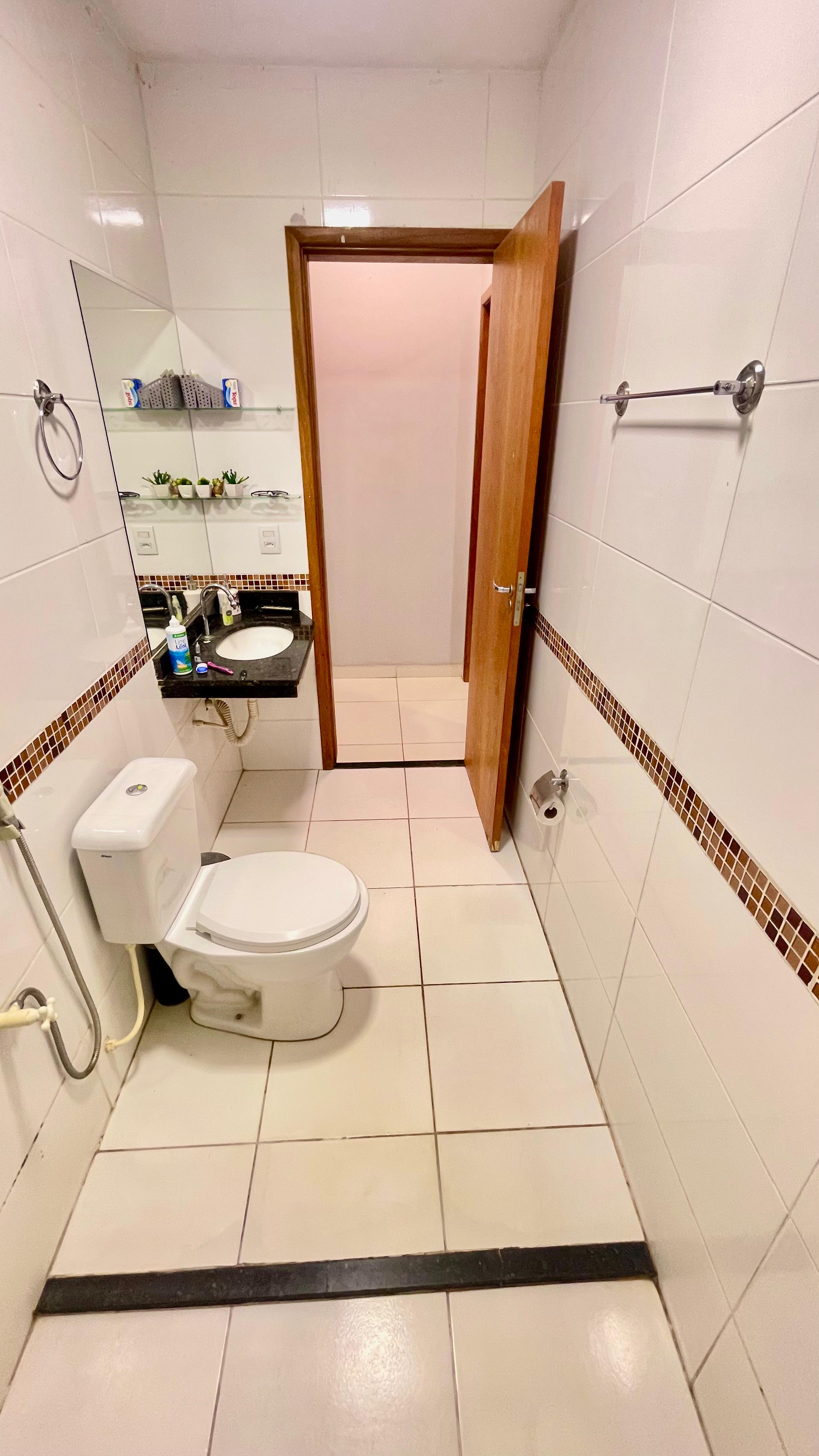 Casa em condomínio disponível pra venda !