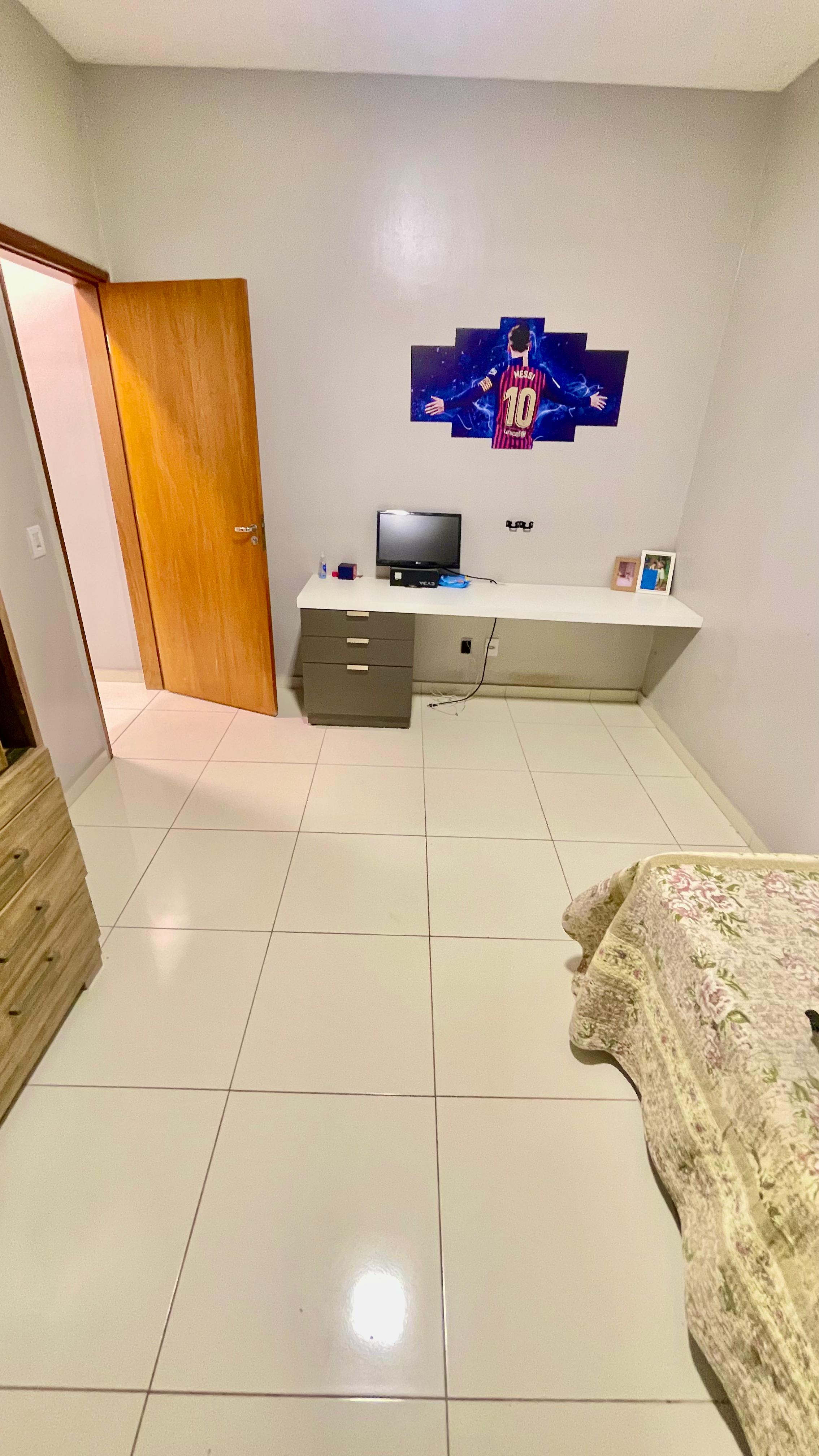 Casa em condomínio disponível pra venda !