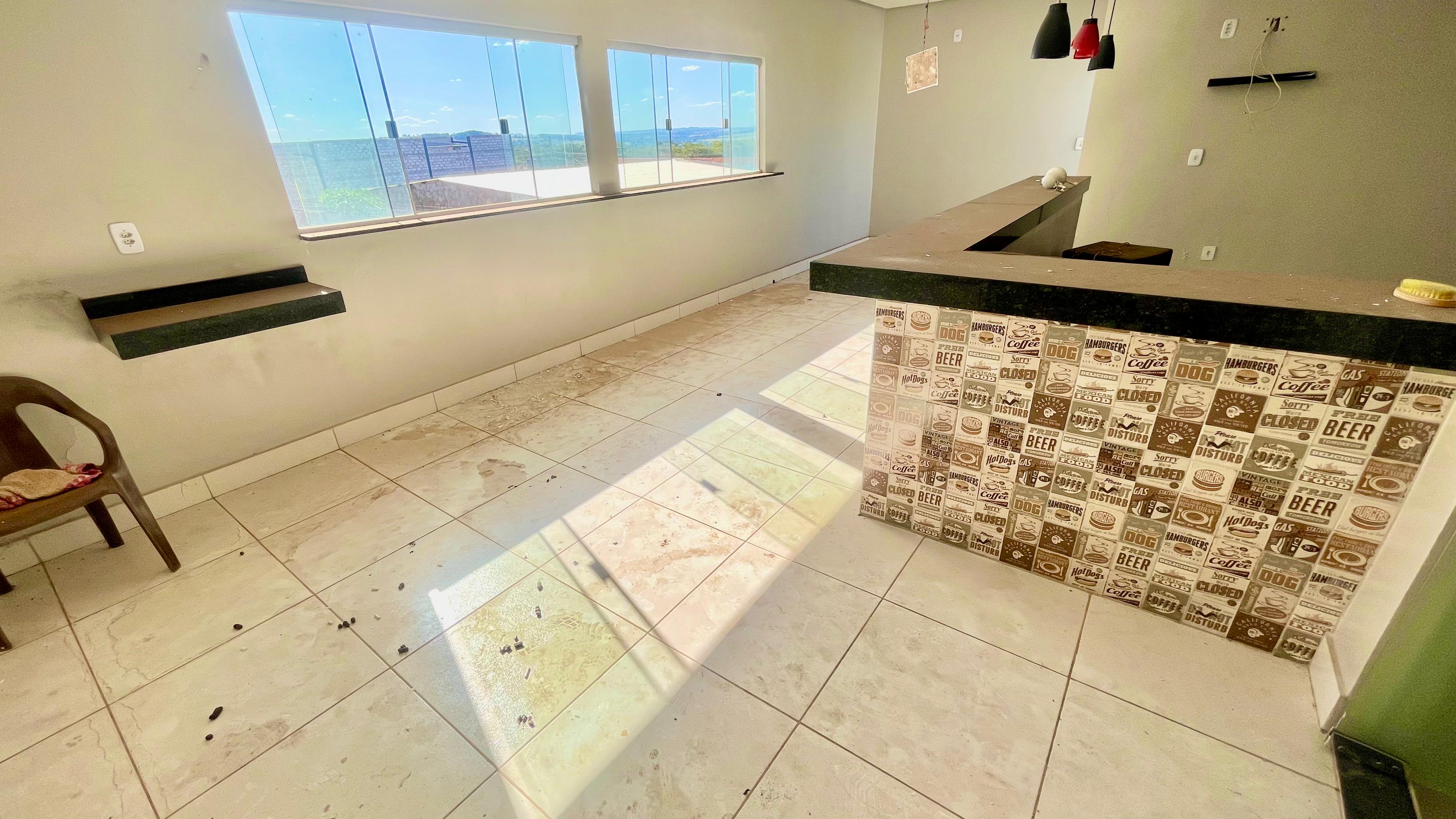Casa em condomínio disponível pra venda !