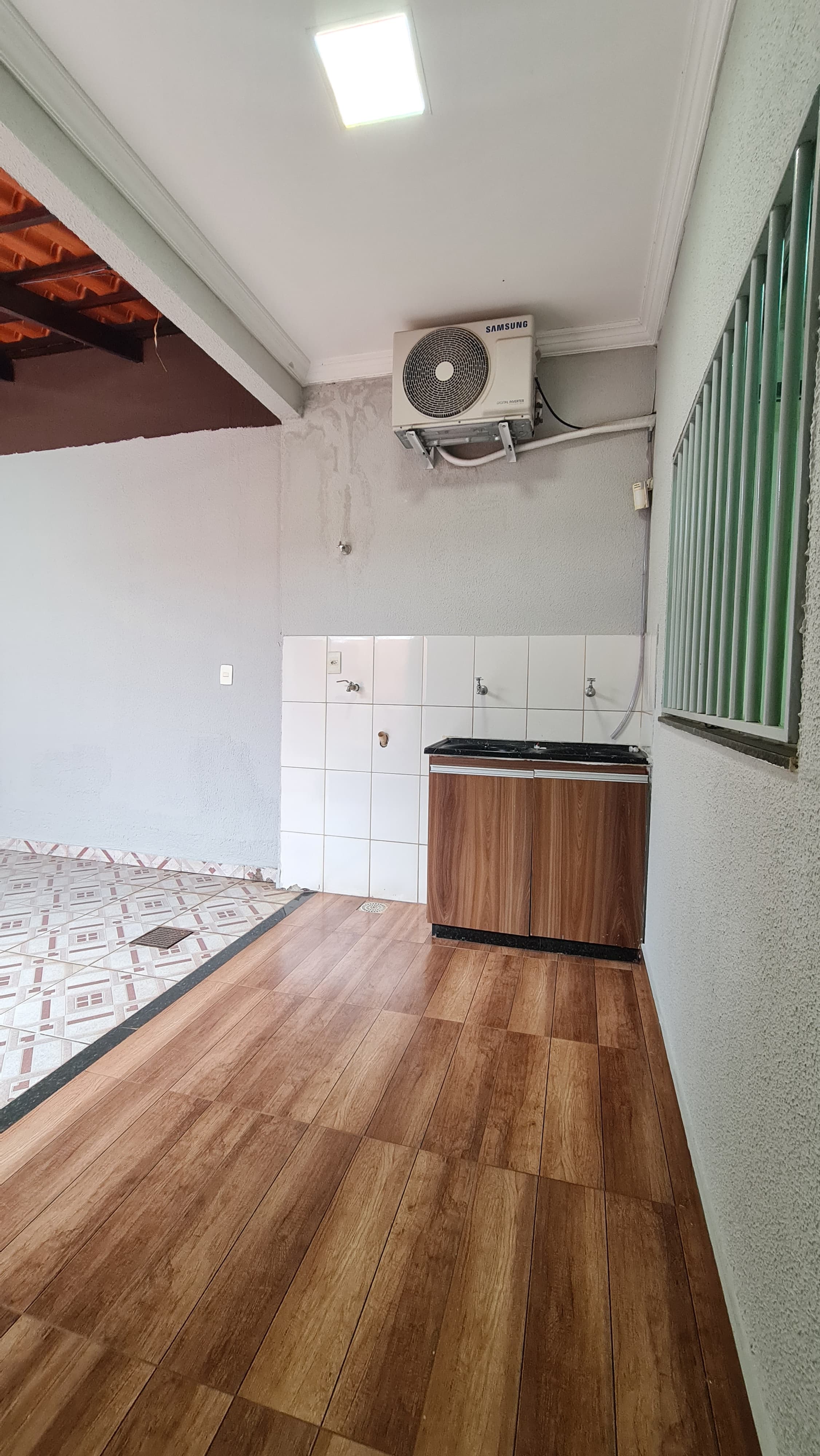 Casa linda no Jardim Fonte Nova, próximo ao parque Fonte Nova