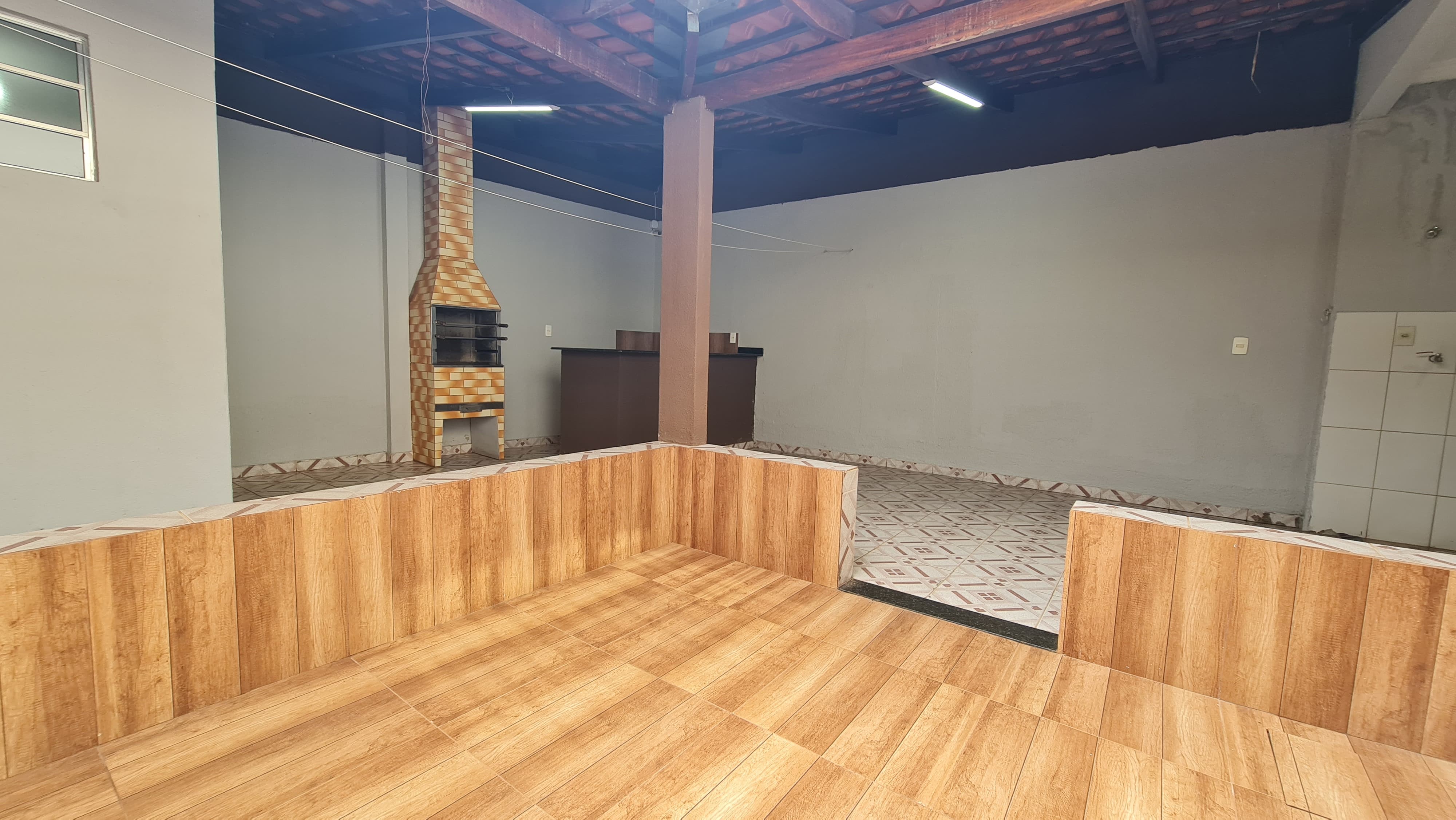 Casa linda no Jardim Fonte Nova, próximo ao parque Fonte Nova