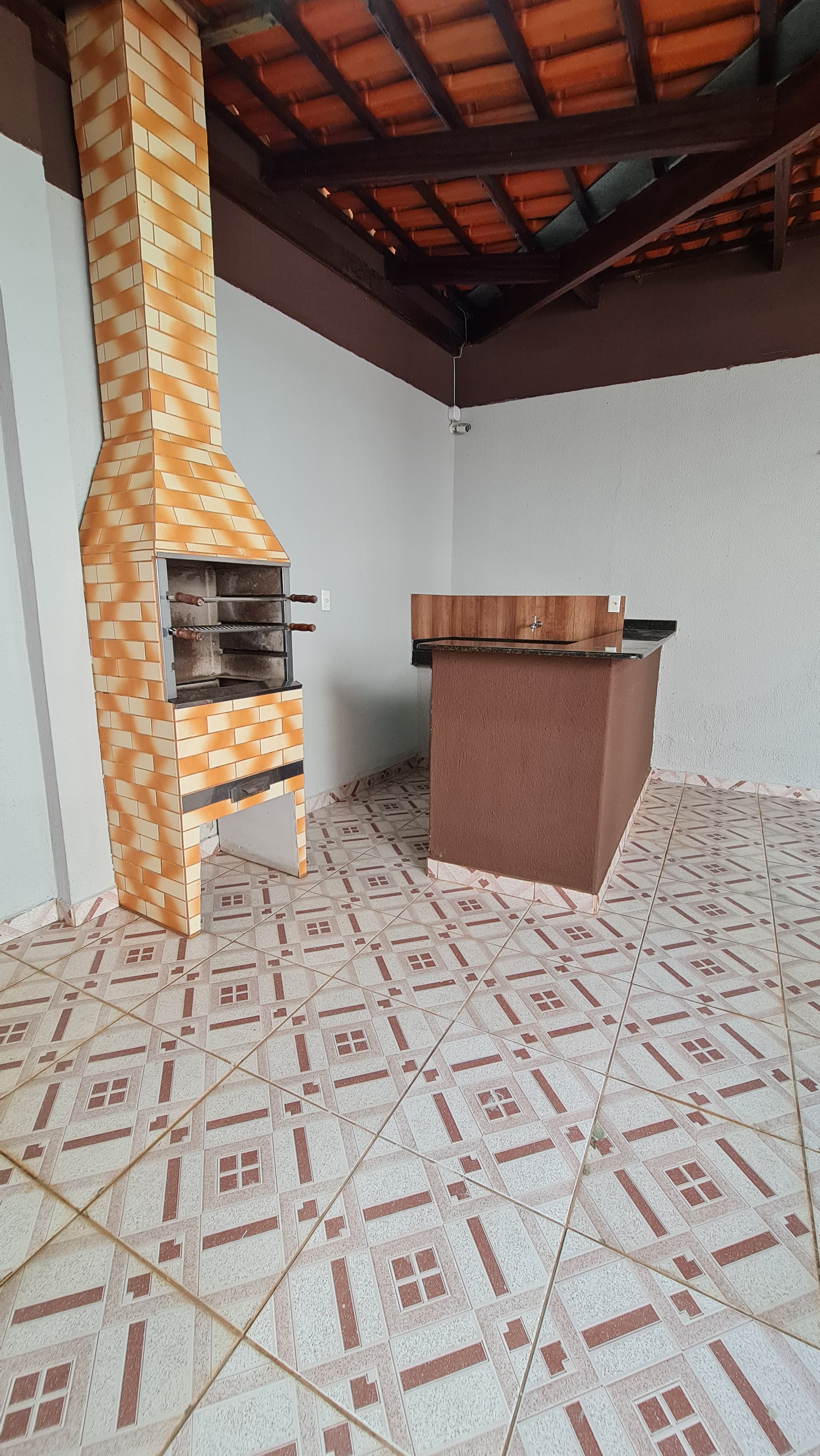Casa linda no Jardim Fonte Nova, próximo ao parque Fonte Nova