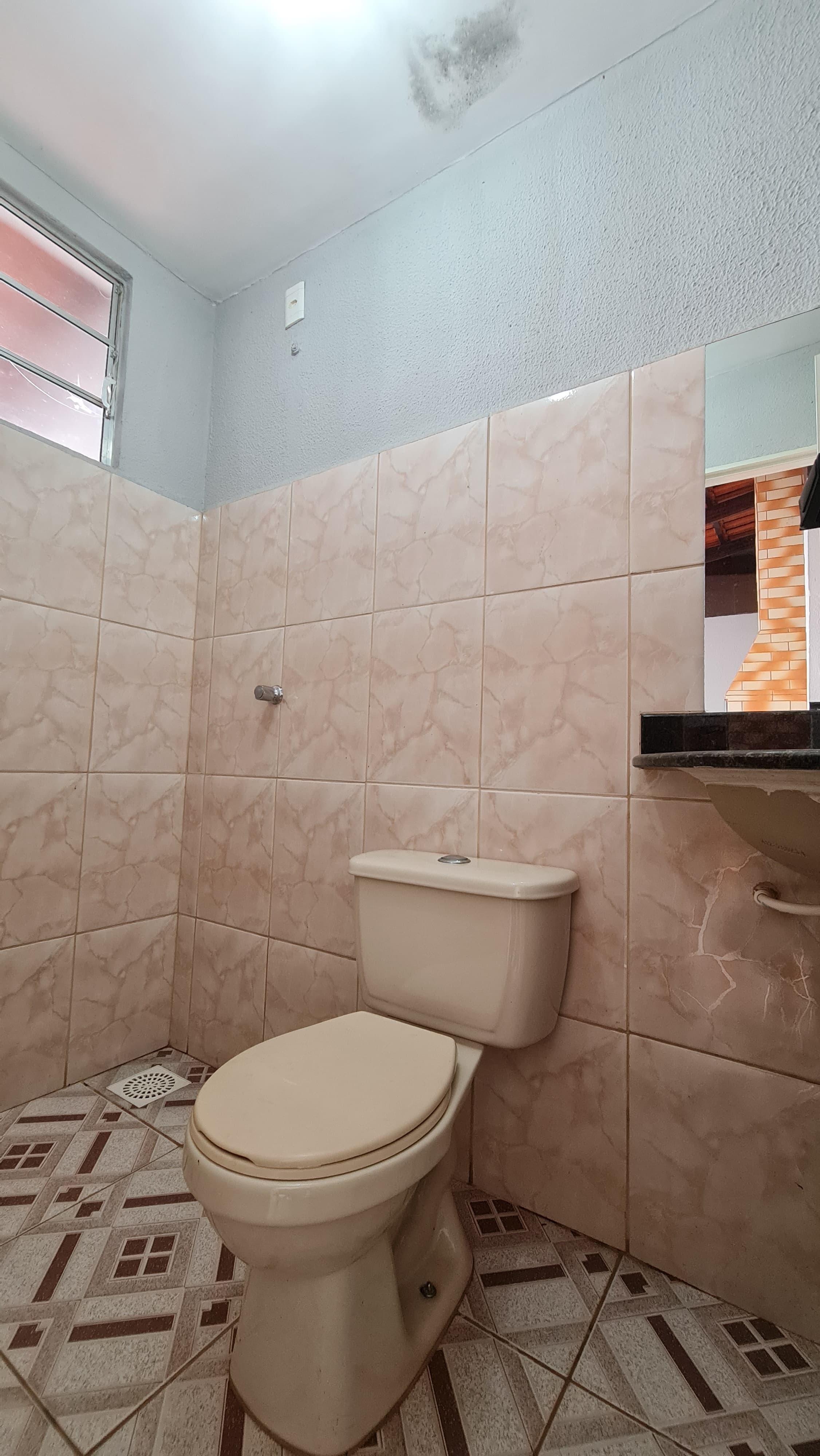 Casa linda no Jardim Fonte Nova, próximo ao parque Fonte Nova