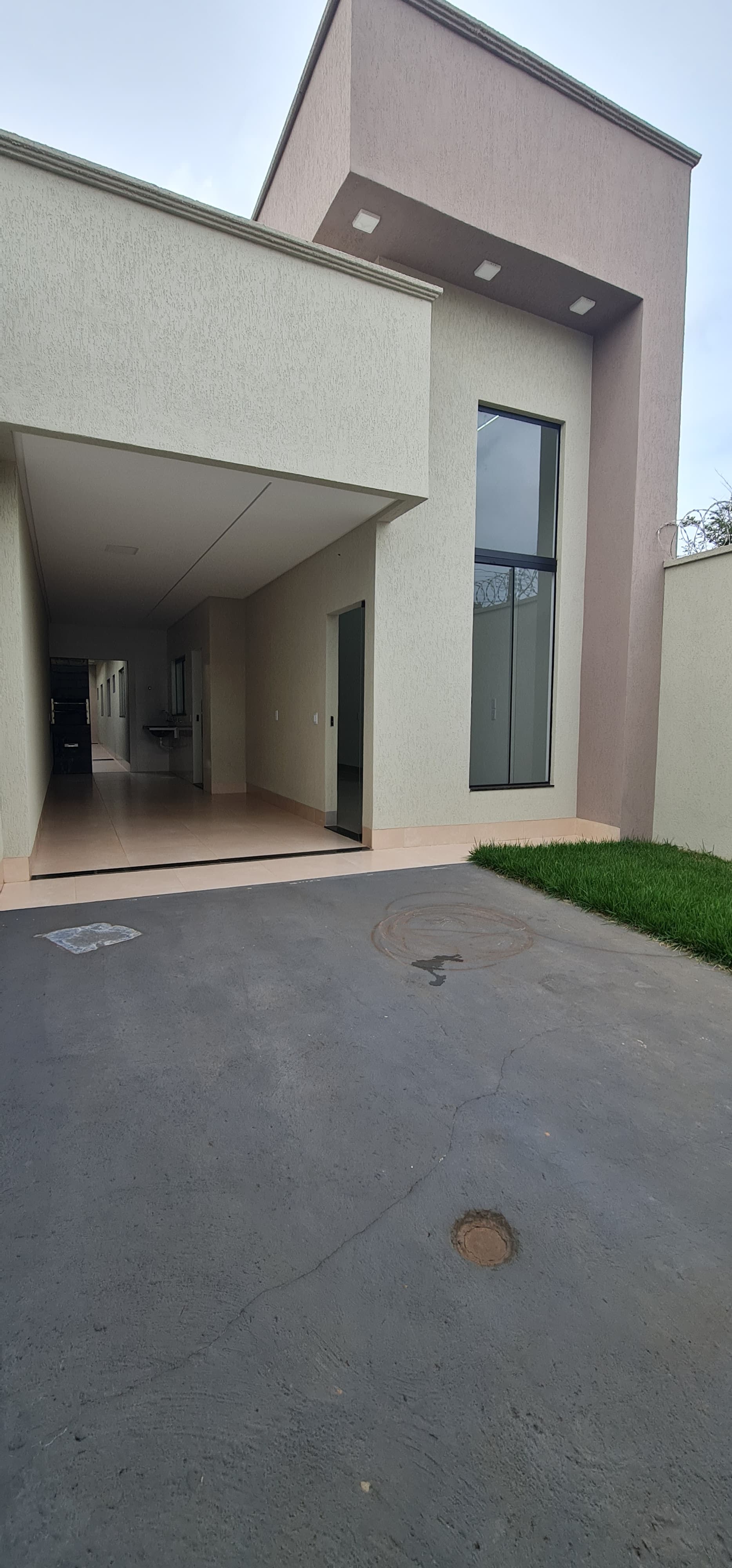 Imóvel para venda com 180 metros quadrados com 3 quartos em Jardim das Hortências - Goiânia - GO