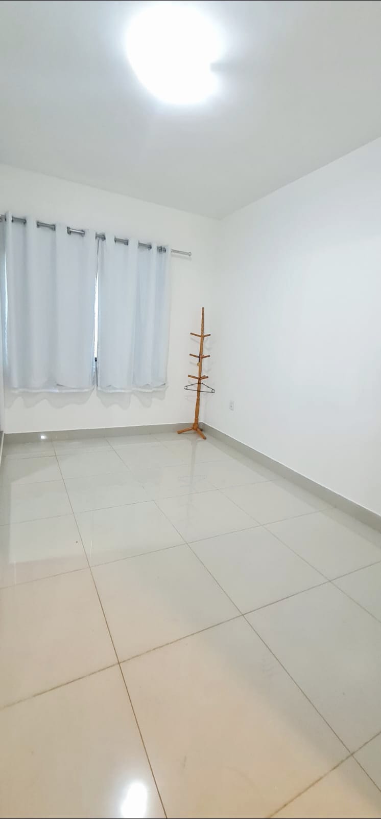PORCELANATO, ARMÁRIOS E A SUA CHURRASQUEIRA