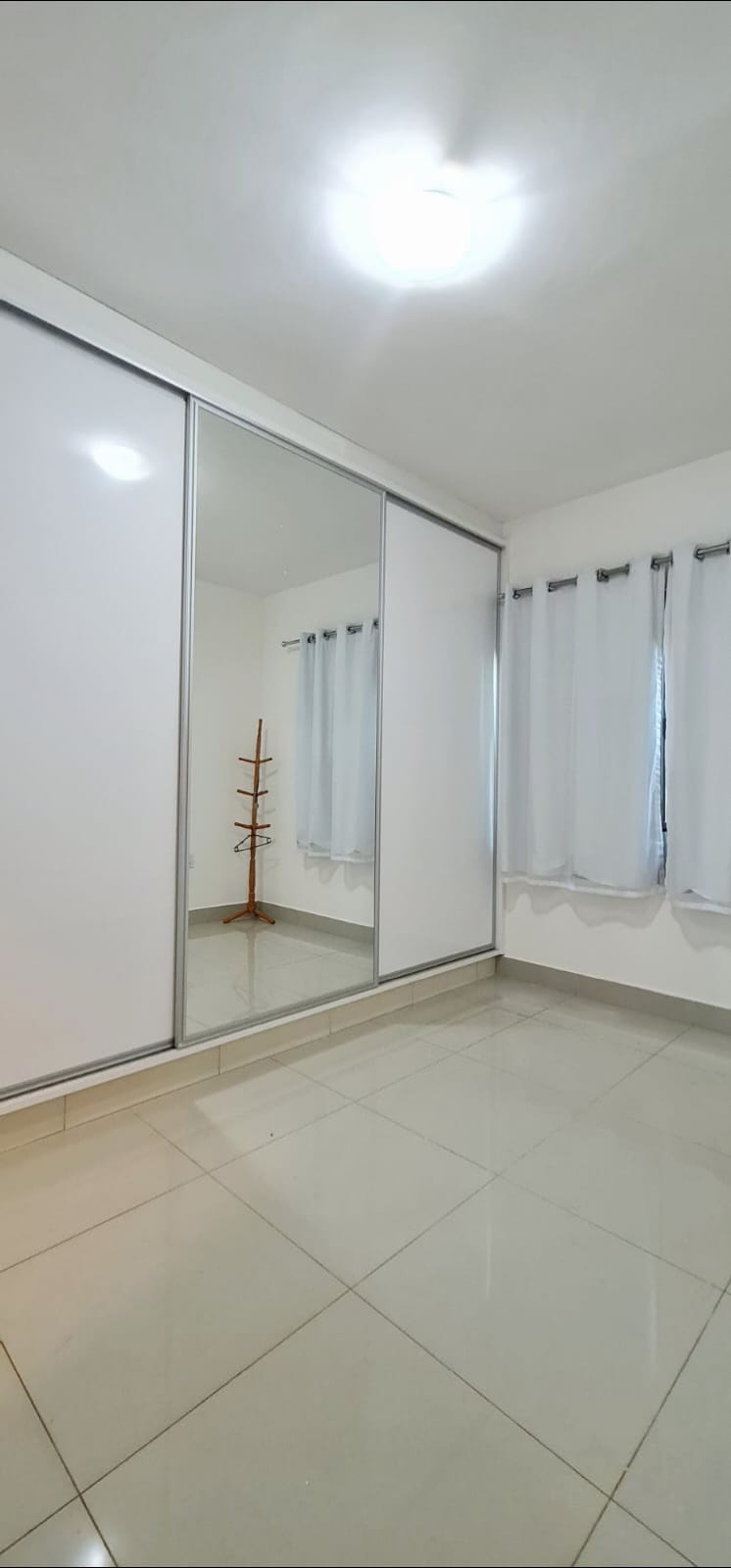 PORCELANATO, ARMÁRIOS E A SUA CHURRASQUEIRA