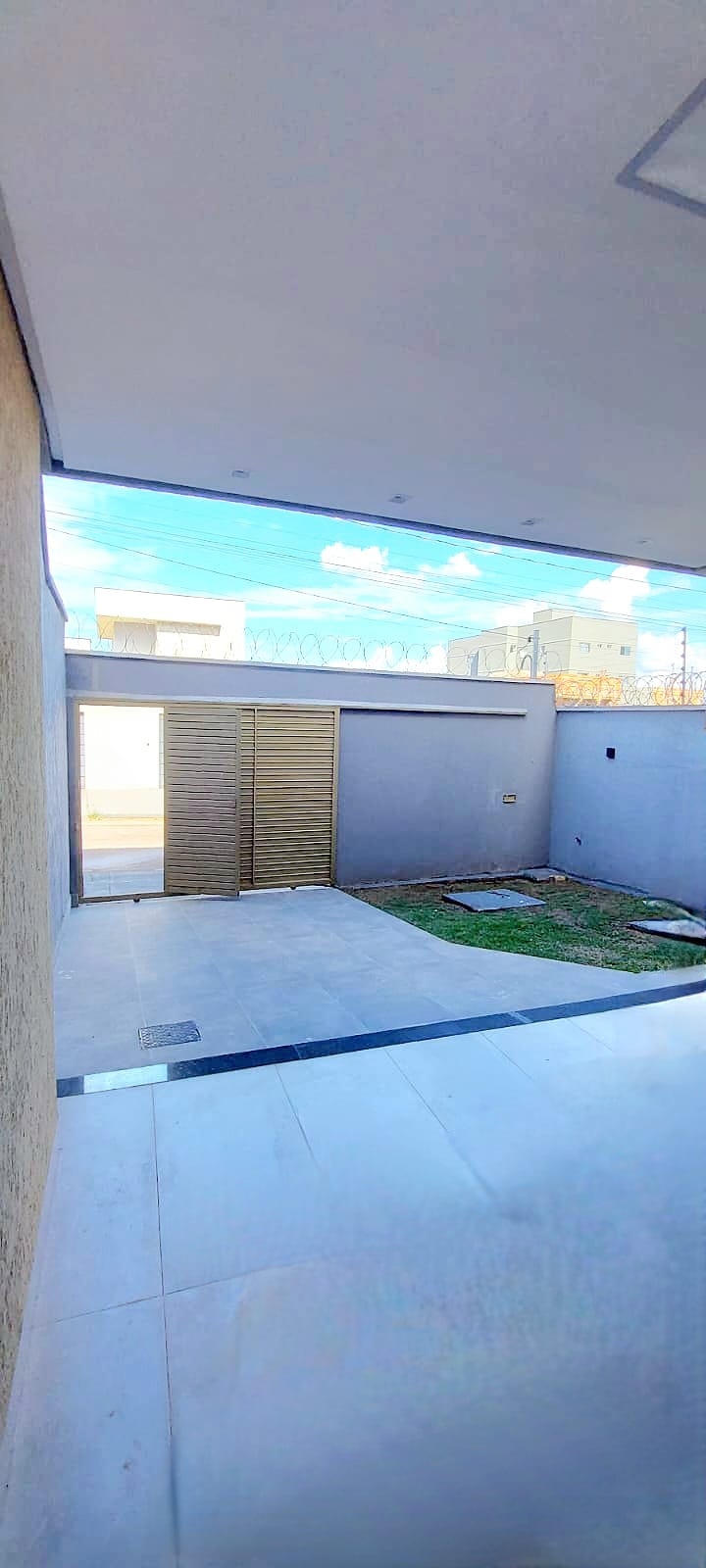 Oportunidade Única no Setor Morumbi – Sobrado com Localização Privilegiada!