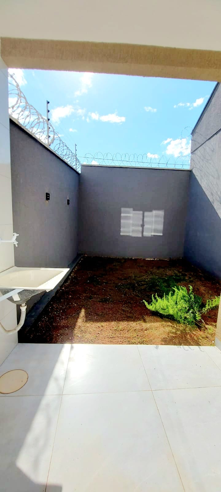 Oportunidade Única no Setor Morumbi – Sobrado com Localização Privilegiada!