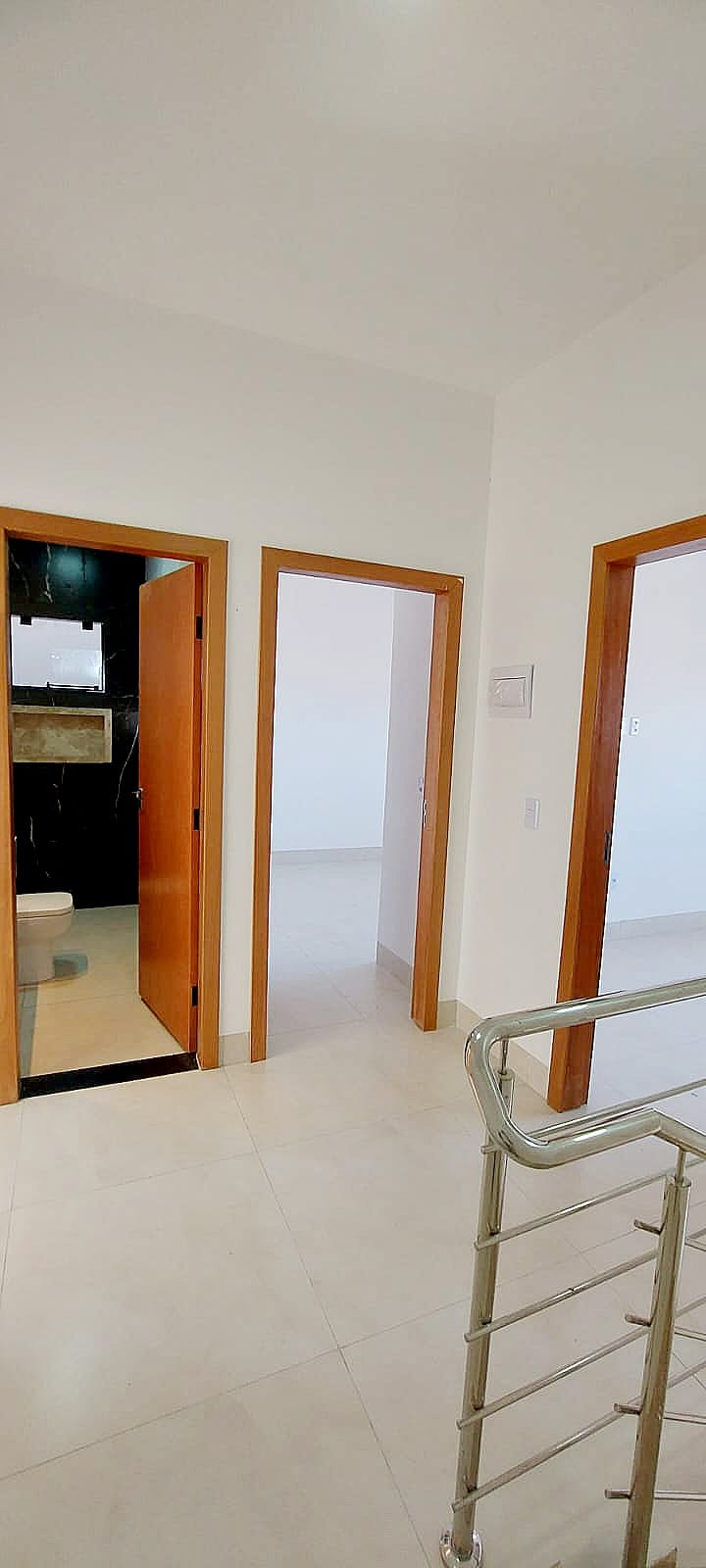 Oportunidade Única no Setor Morumbi – Sobrado com Localização Privilegiada!