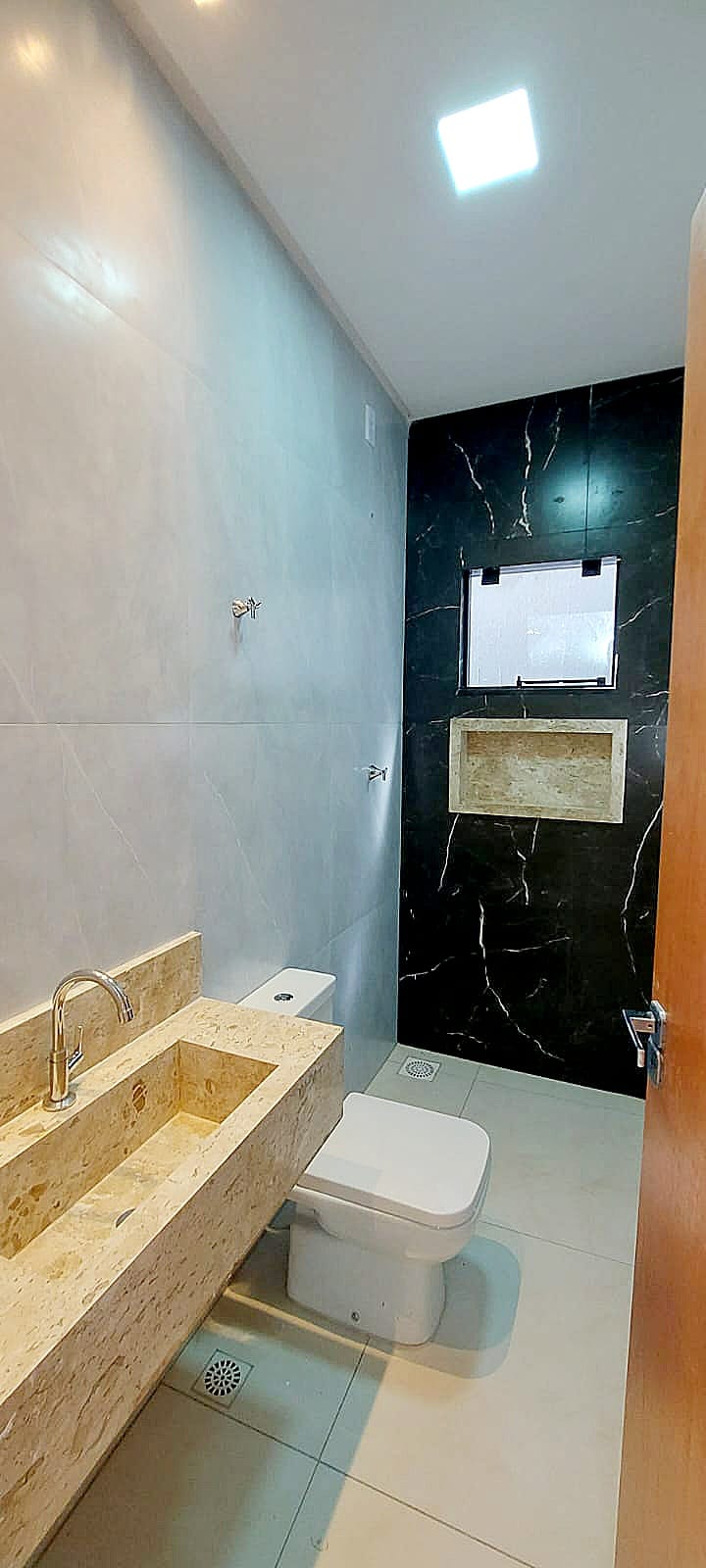 Oportunidade Única no Setor Morumbi – Sobrado com Localização Privilegiada!